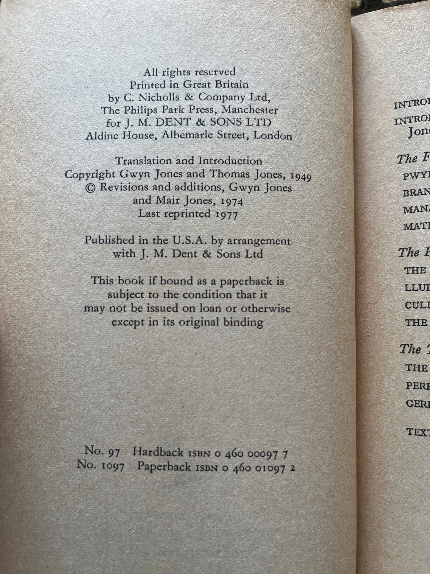 The Mabinogion - Trans. Gwyn Jones and Thomas Jones
