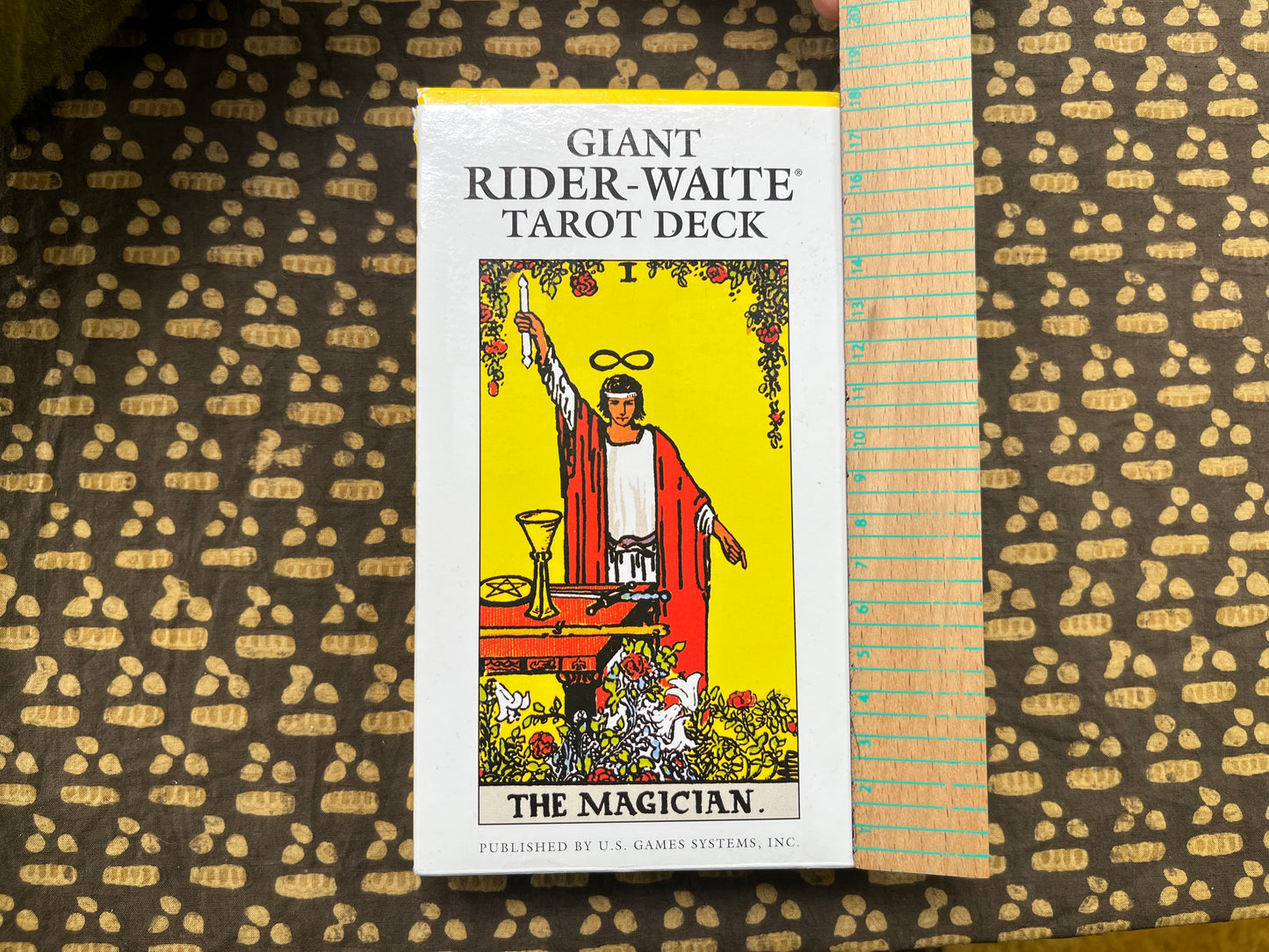 Giant Rider-Waite Smith Tarot Deck
