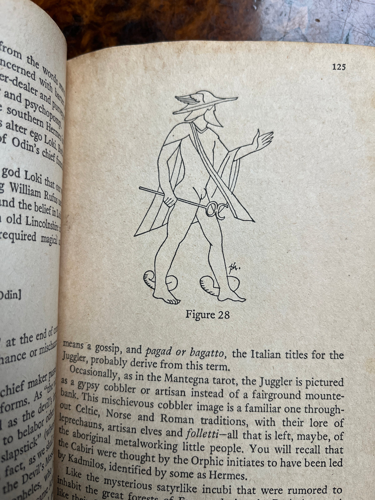 The Devil's Picturebook - Paul Huson (1977 ABACUS Paperback)