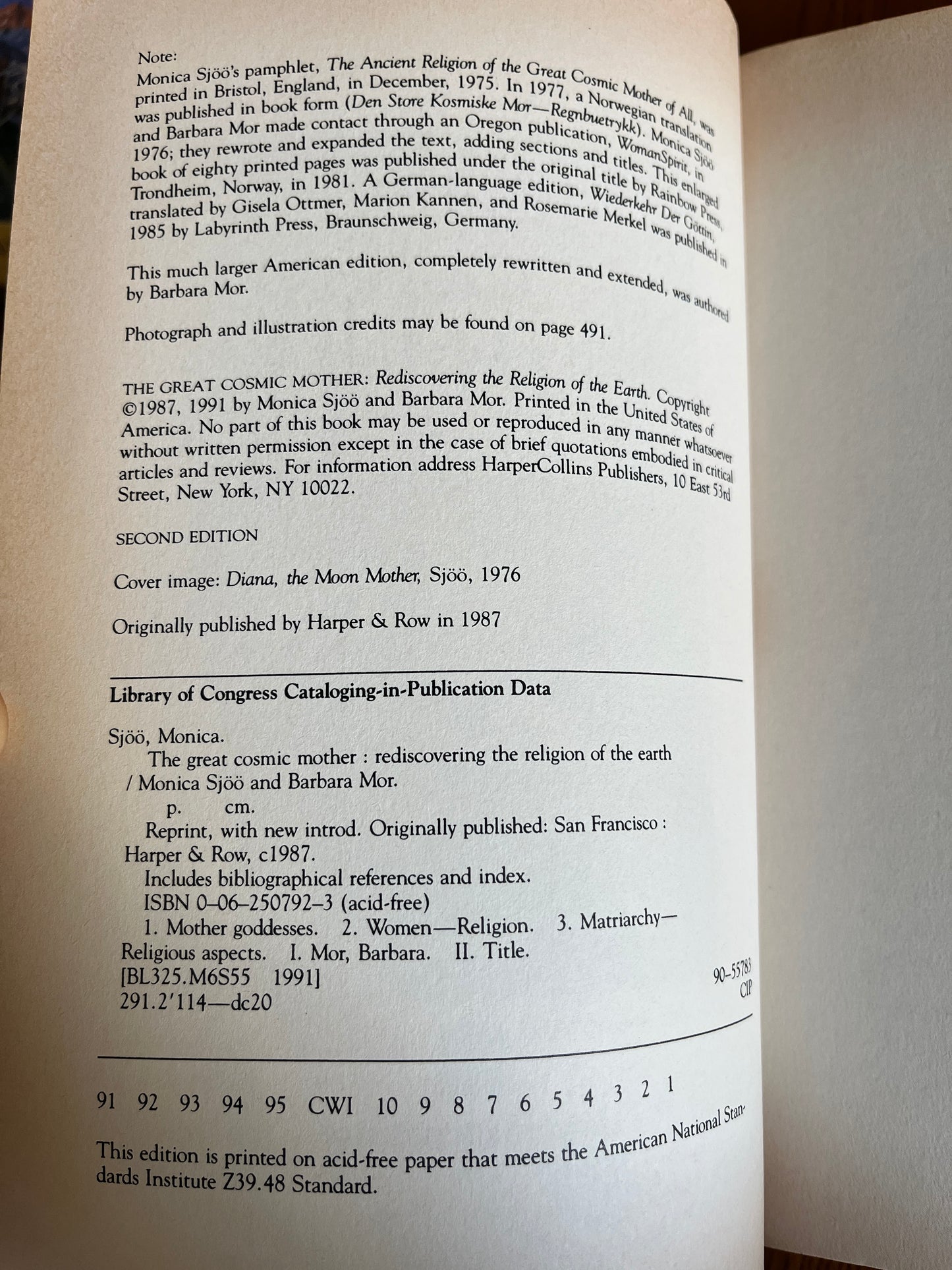 The Great Cosmic Mother: Rediscovering the Religion of the Earth - Monica Sjöö & Barbara Mor