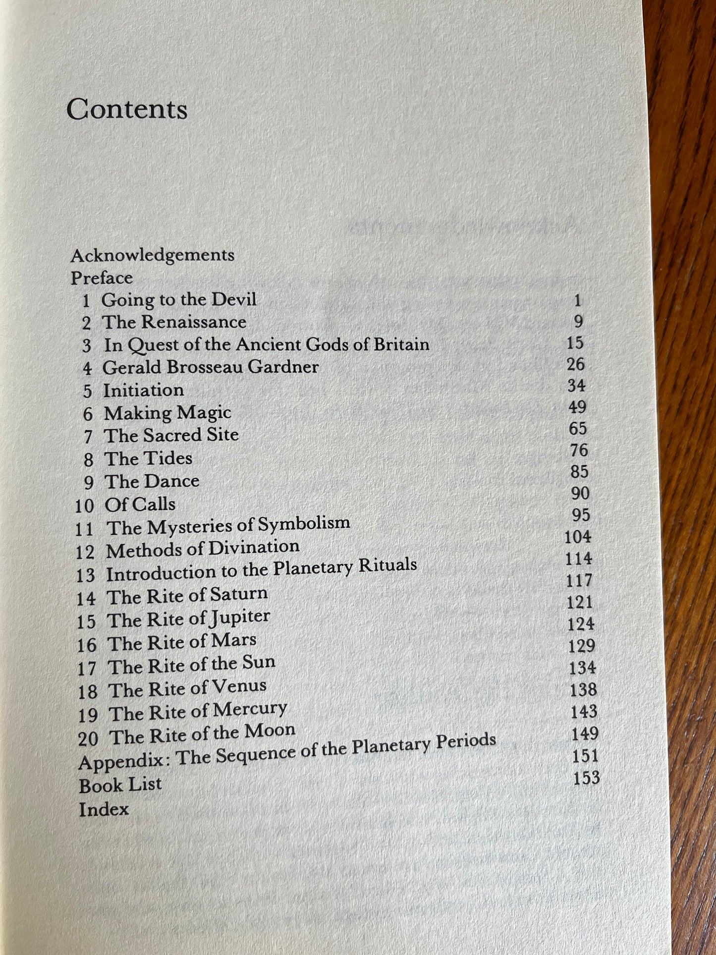 Lid off the Cauldron: A Wicca Handbook - Patricia Crowther