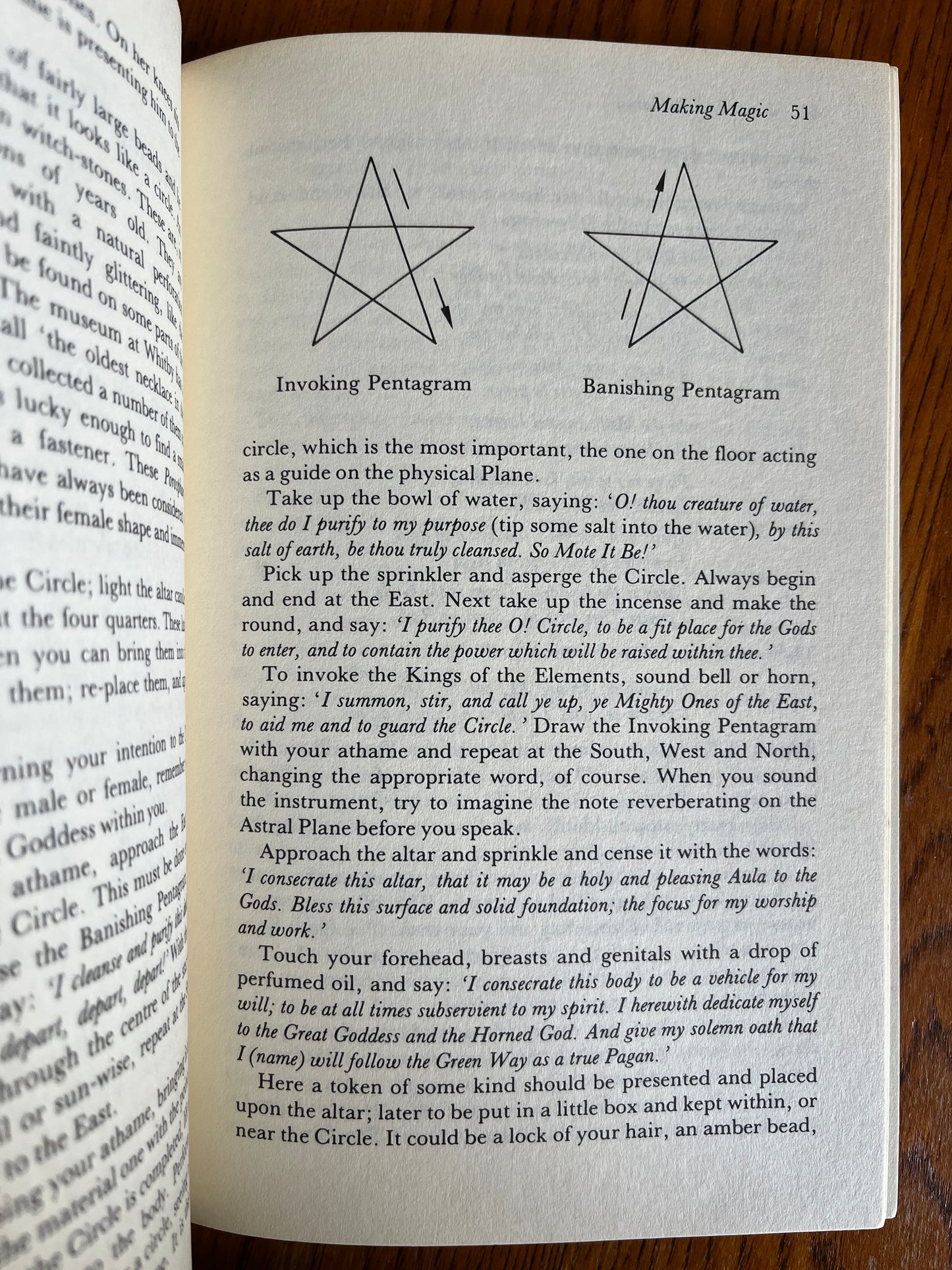 Lid off the Cauldron: A Wicca Handbook - Patricia Crowther
