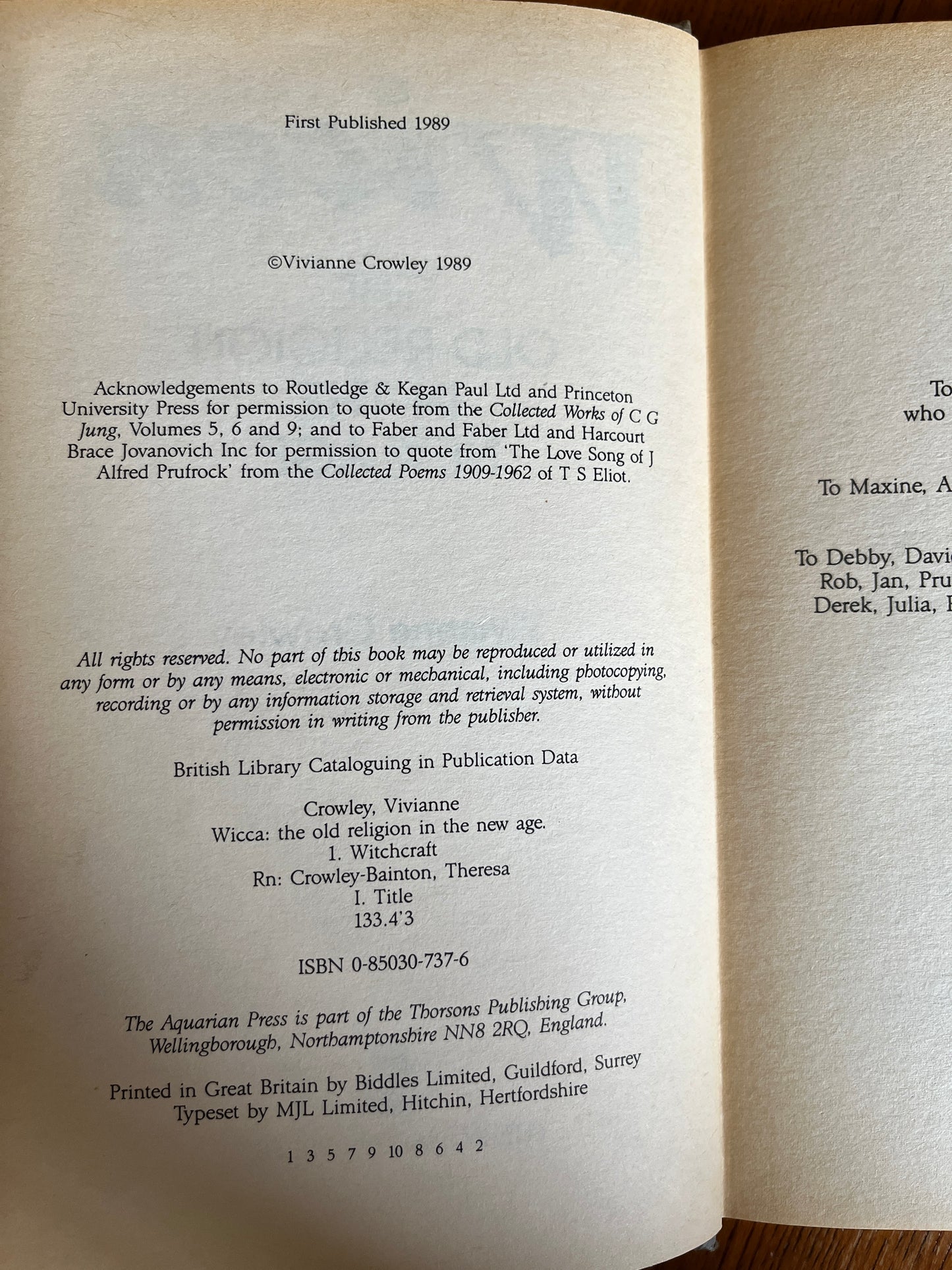 Wicca: The Old Religion in the New Age - Vivianne Crowley (First Edition)