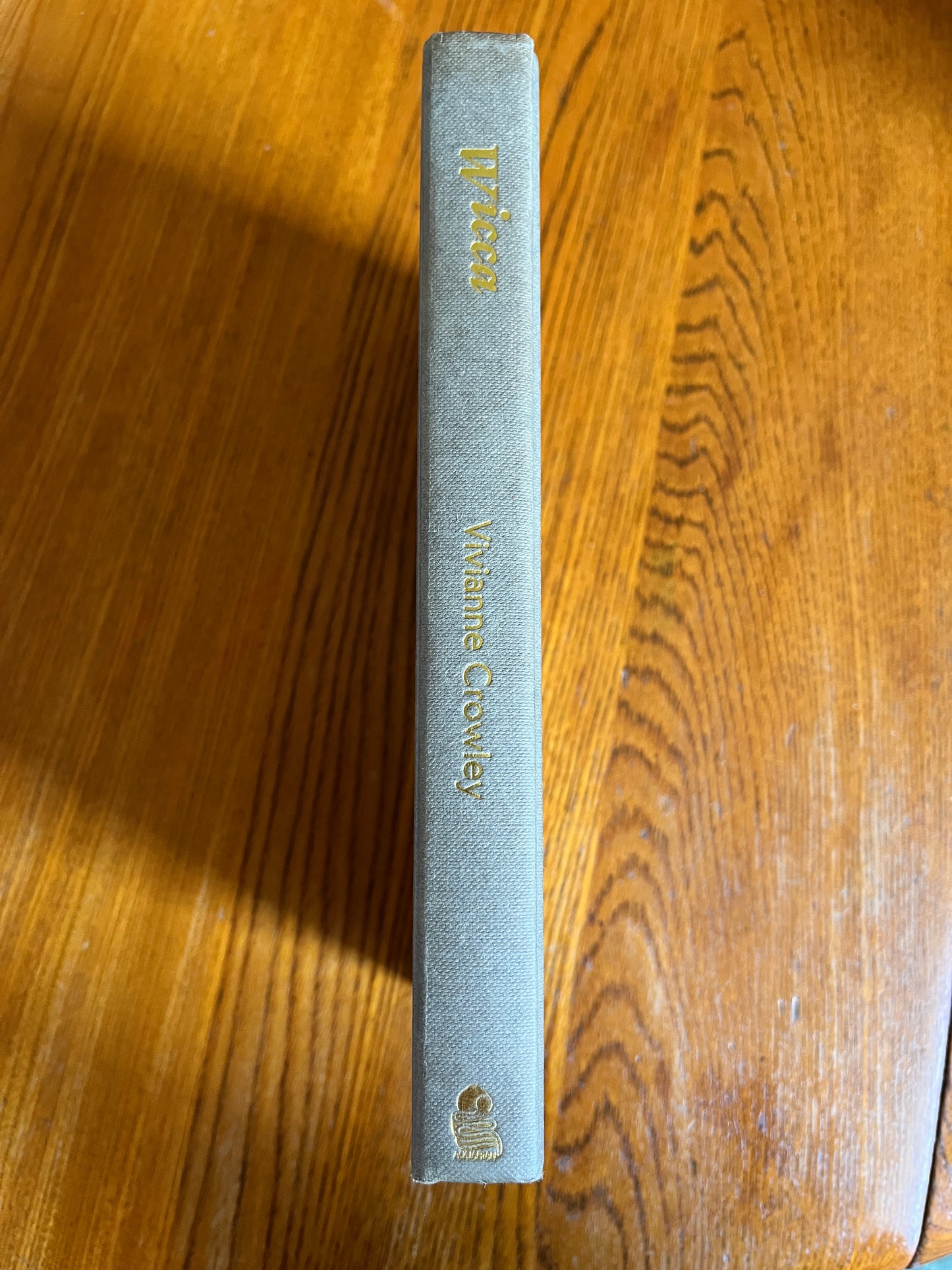 Wicca: The Old Religion in the New Age - Vivianne Crowley (First Edition)