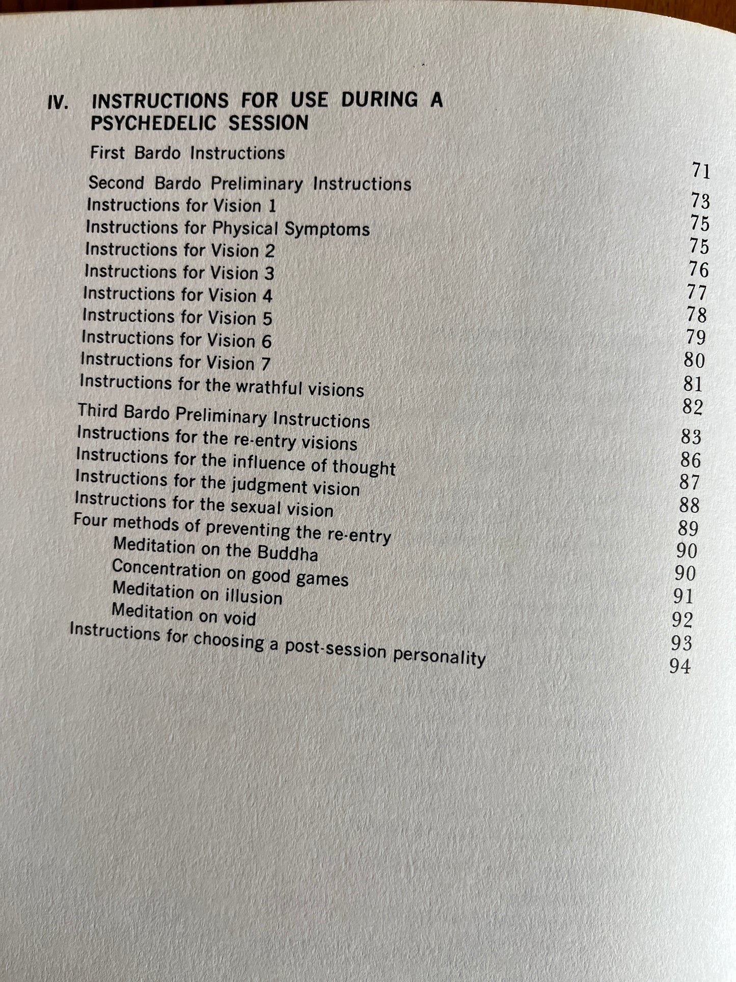 The Psychedelic Experience: A Manual Based on the Tibetan Book of the Dead - Timothy Leary, Ralph Metzner & Richard Alpert (First Edition)