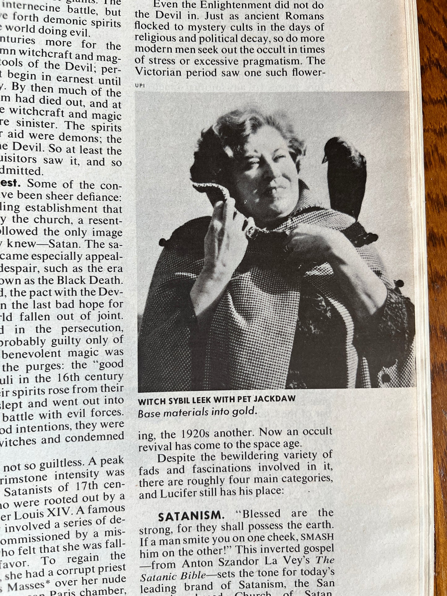 The Occult Revival - 1972 TIME Magazine (RARE)