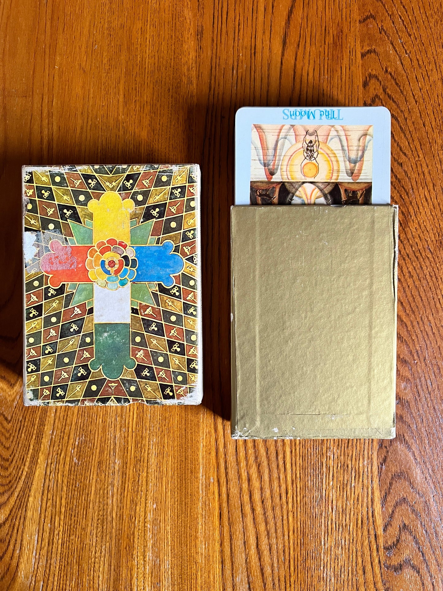 Thoth Tarot Cards with Book - Aleister Crowley & Frieda Harris (Samuel Weiser Edition 1973 - "Version B")