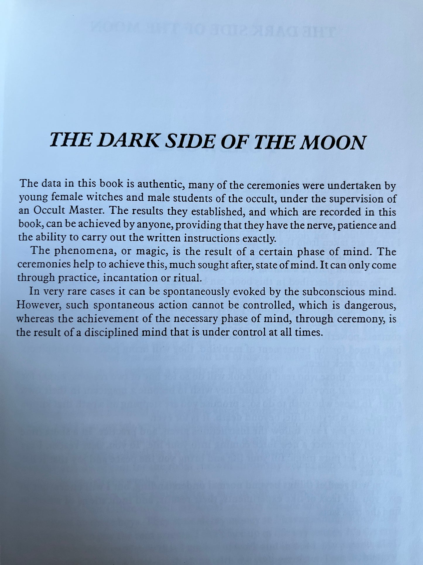 The Dark Side of the Moon: A Complete Course in Magic & Witchcraft - Basil E. Crouch (Finbarr First Edition 1987)