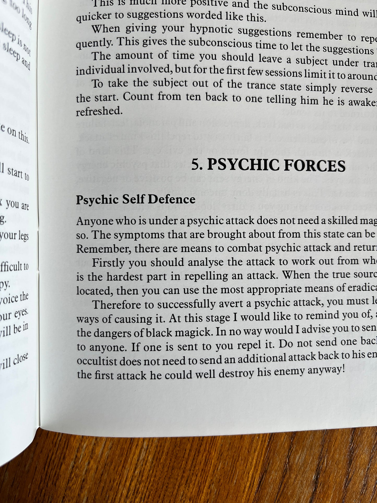 A Wizard's Book of Spellbinding Magick & Mesmerism - Frank O'Malley