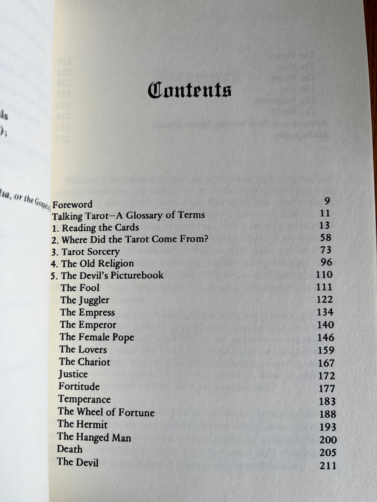 The Devil's Picturebook: Tarot Guide - Paul Huson
