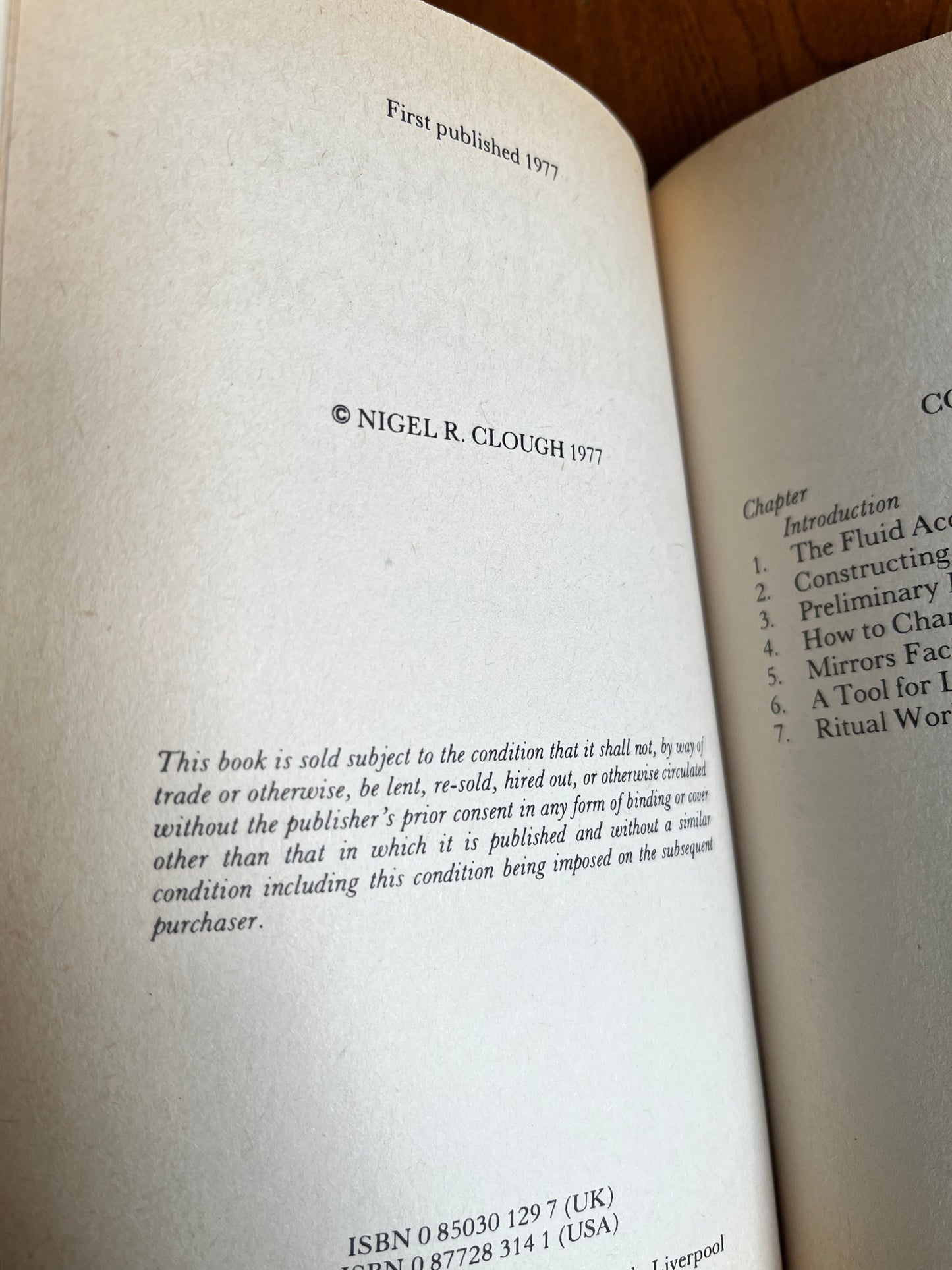 How to Make and use Magic Mirror - Nigel R Clough (First Edition)