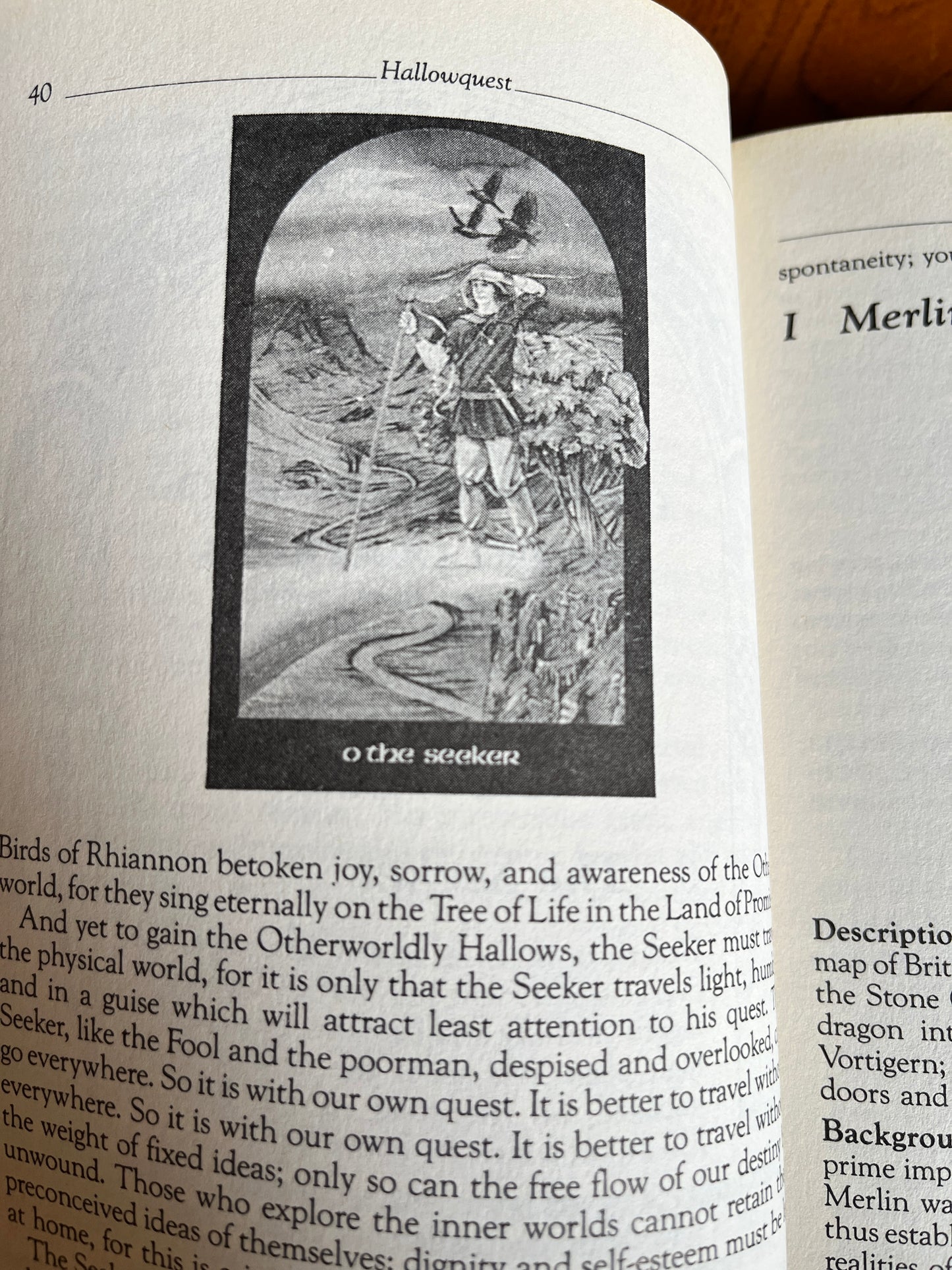 Hallowquest: Tarot Magic and the Arthurian Mysteries - Caitlin & John Matthews (First Edition)