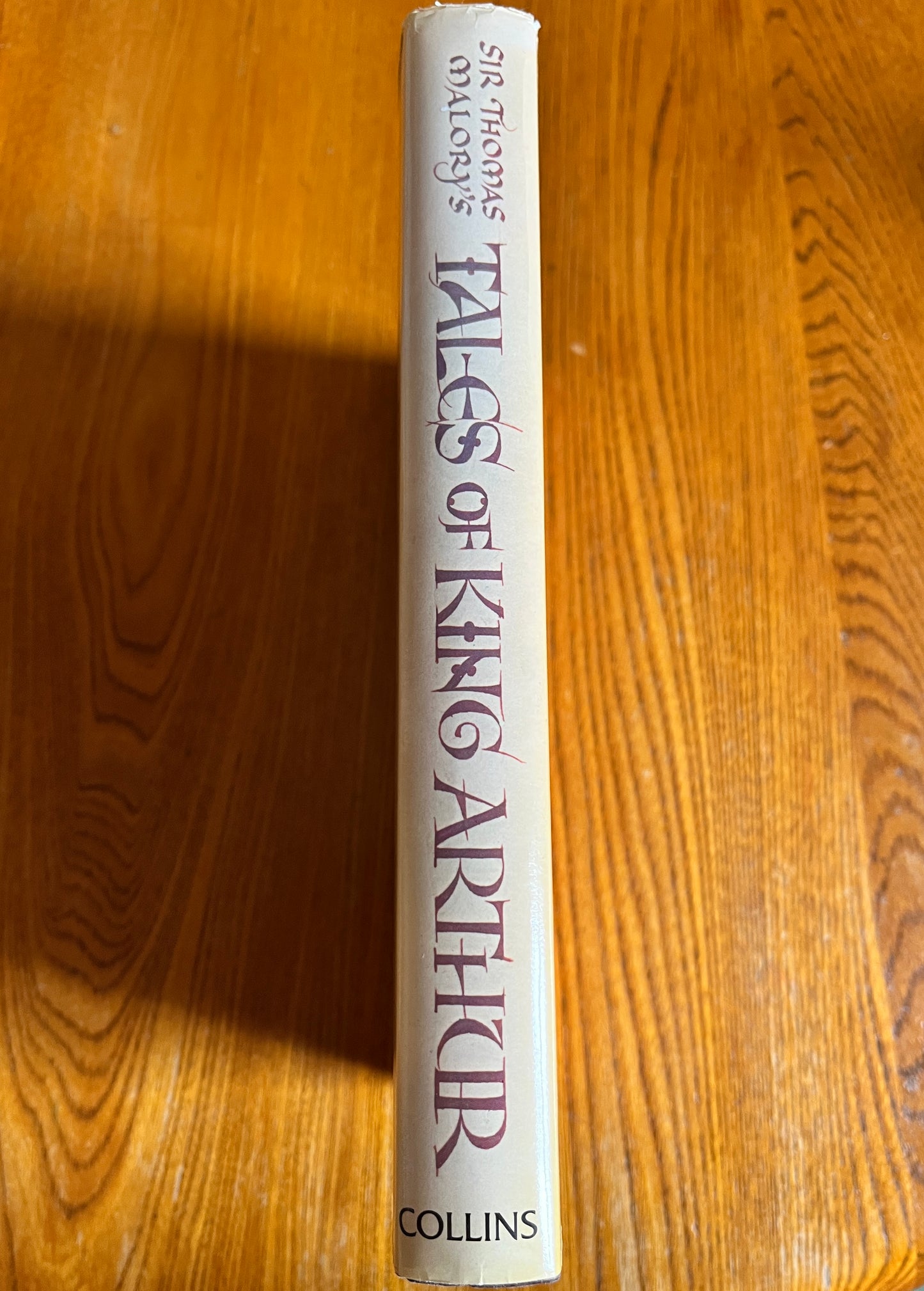 Sir Thomas Malory's Tales of King Arthur - Ed Michael Senior