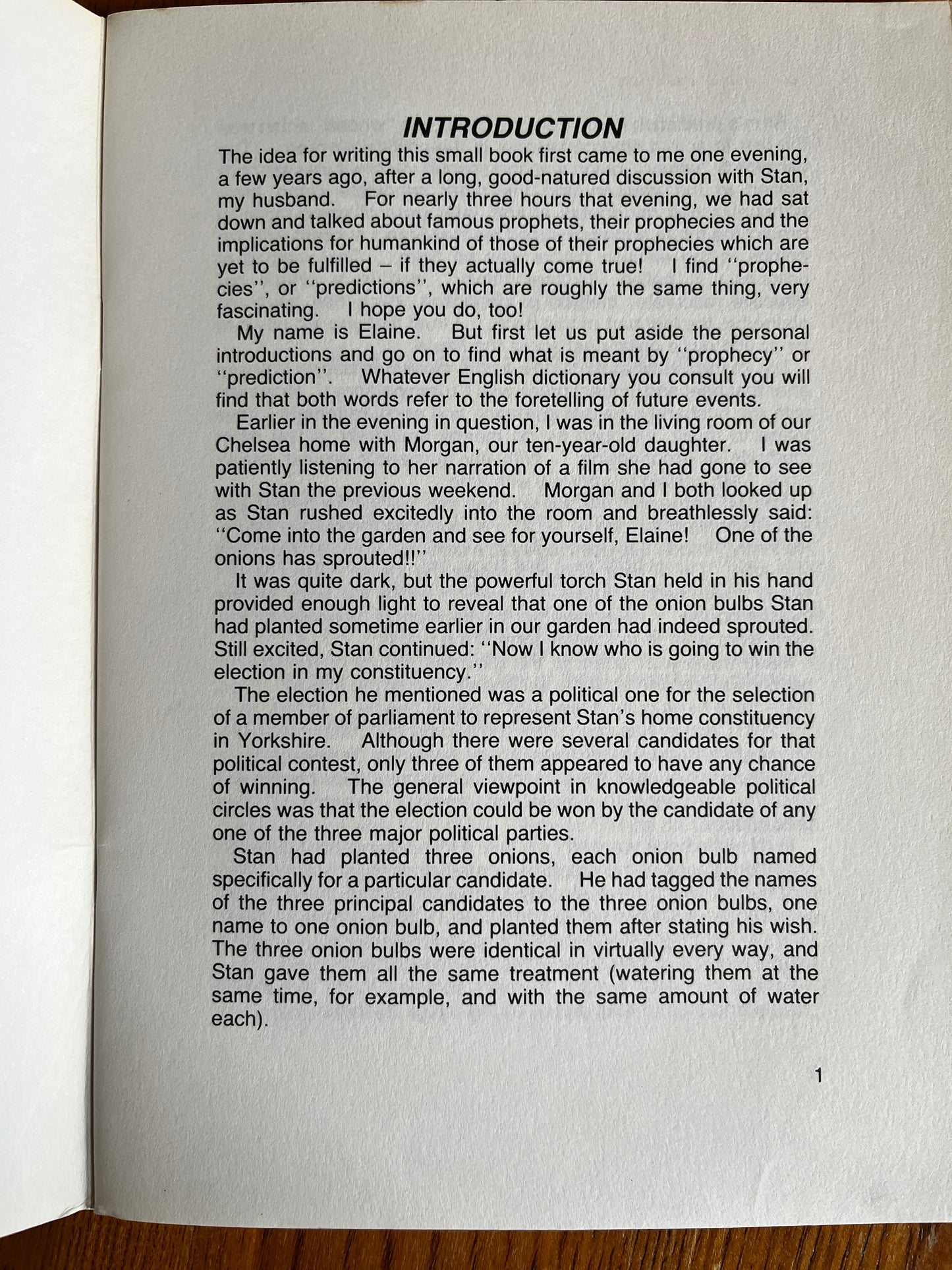 Amazing Prophecies of the Great Seers - B Elaine Webster & Marcus T Bottomley (1986 Finbarr First Edition)