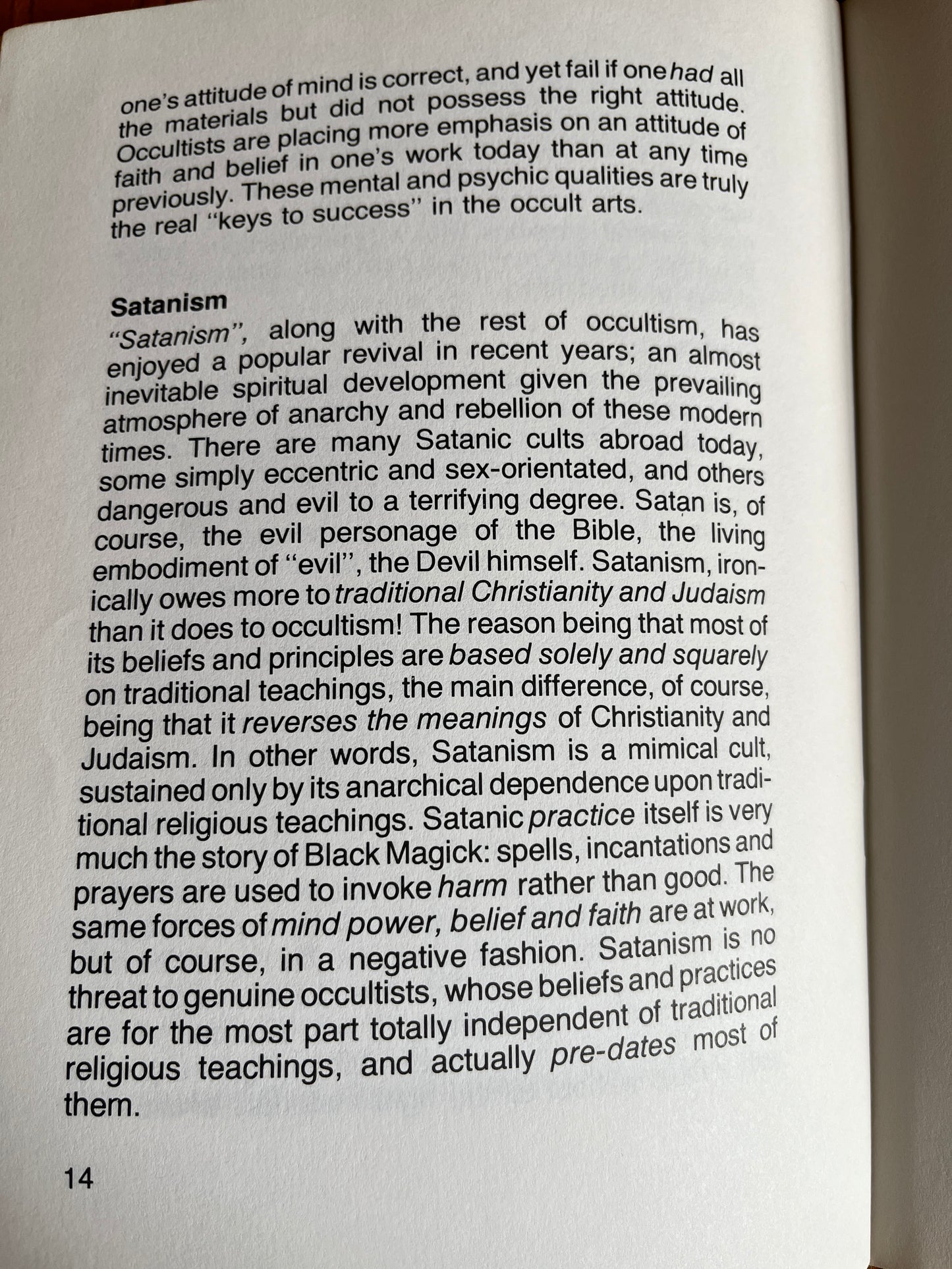An A to Z Guide to Practical Application of the Occult - P F Barge (1982 Finbarr First Edition)