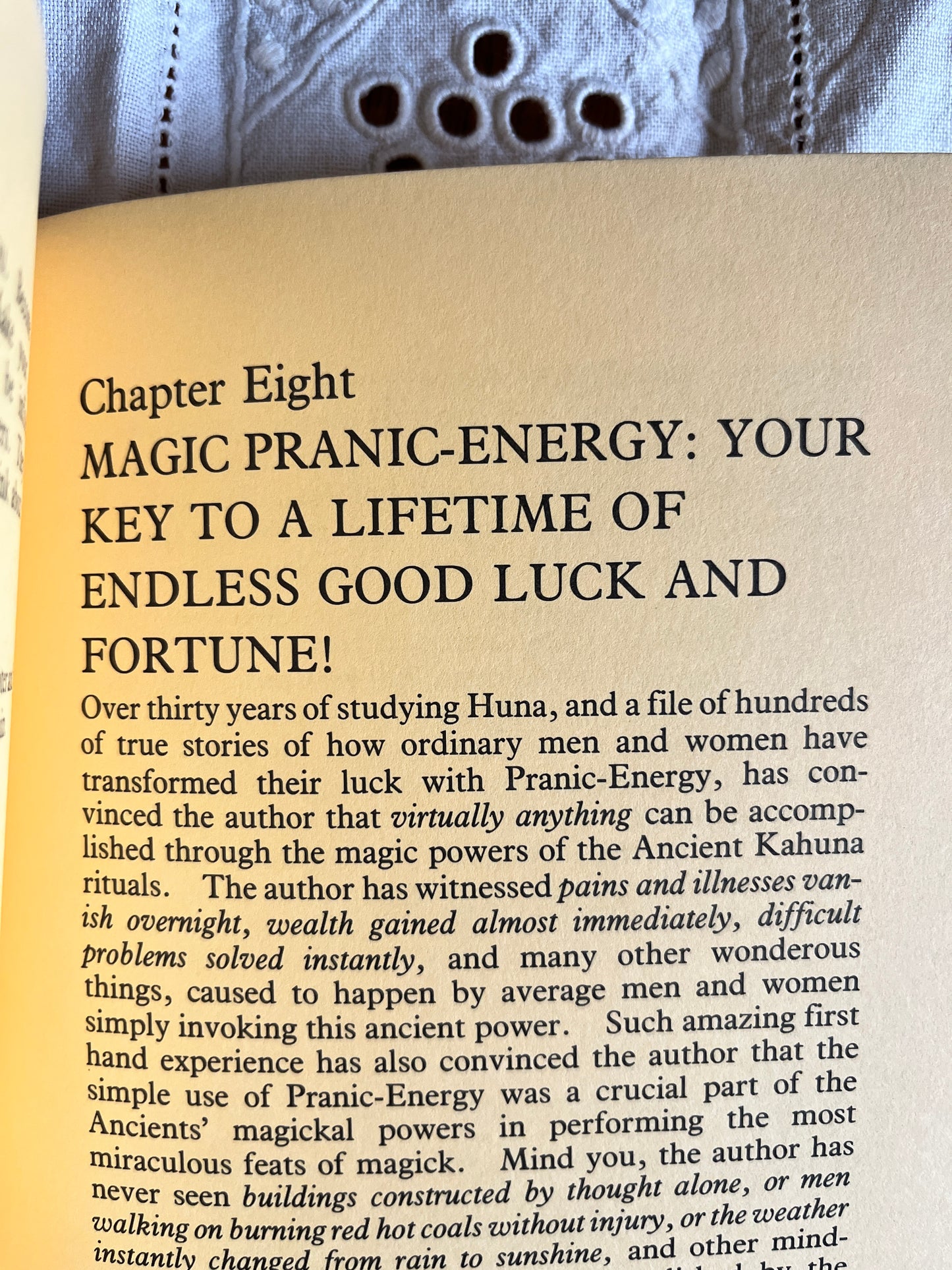 Pranic Energy: Mystic Power of the Ancients - Julia Sanderson (1981 Finbarr First Edition)