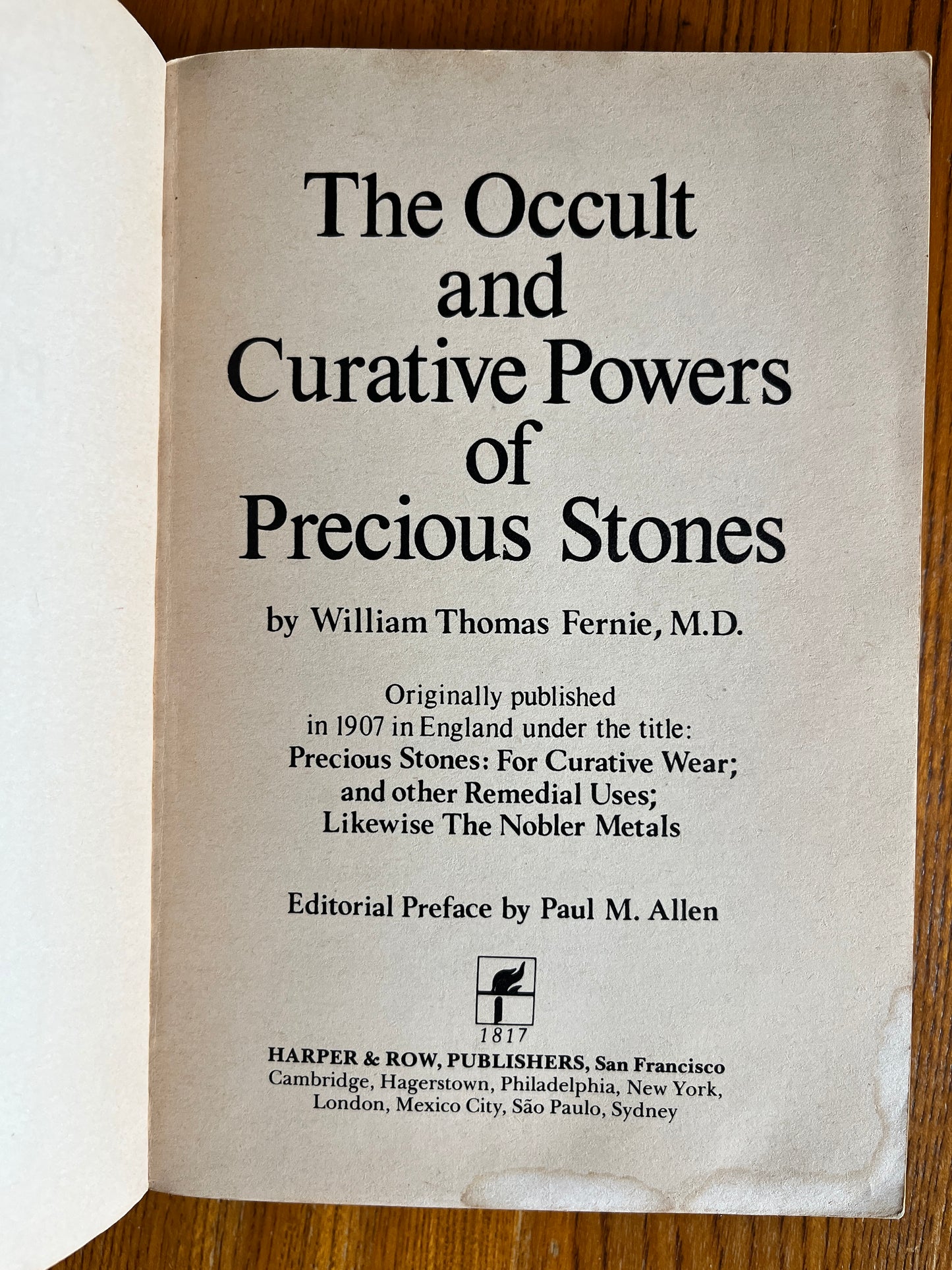 The Occult and Curative Powers of Precious Stones - William T Fernie, MD