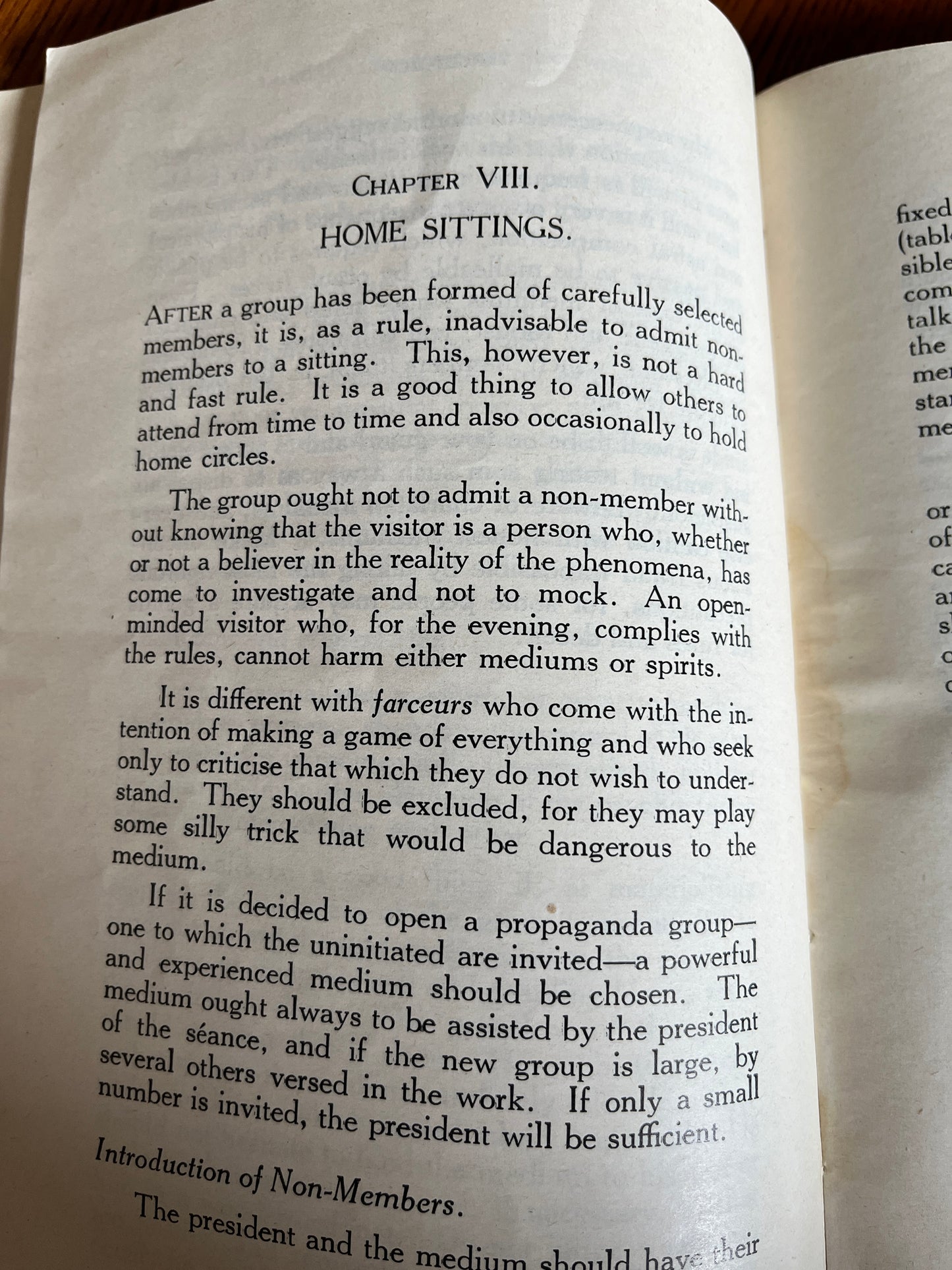 Communication with the Next World: The Right and Wrong Methods - William T. Stead (channelled by Madame Hyver)