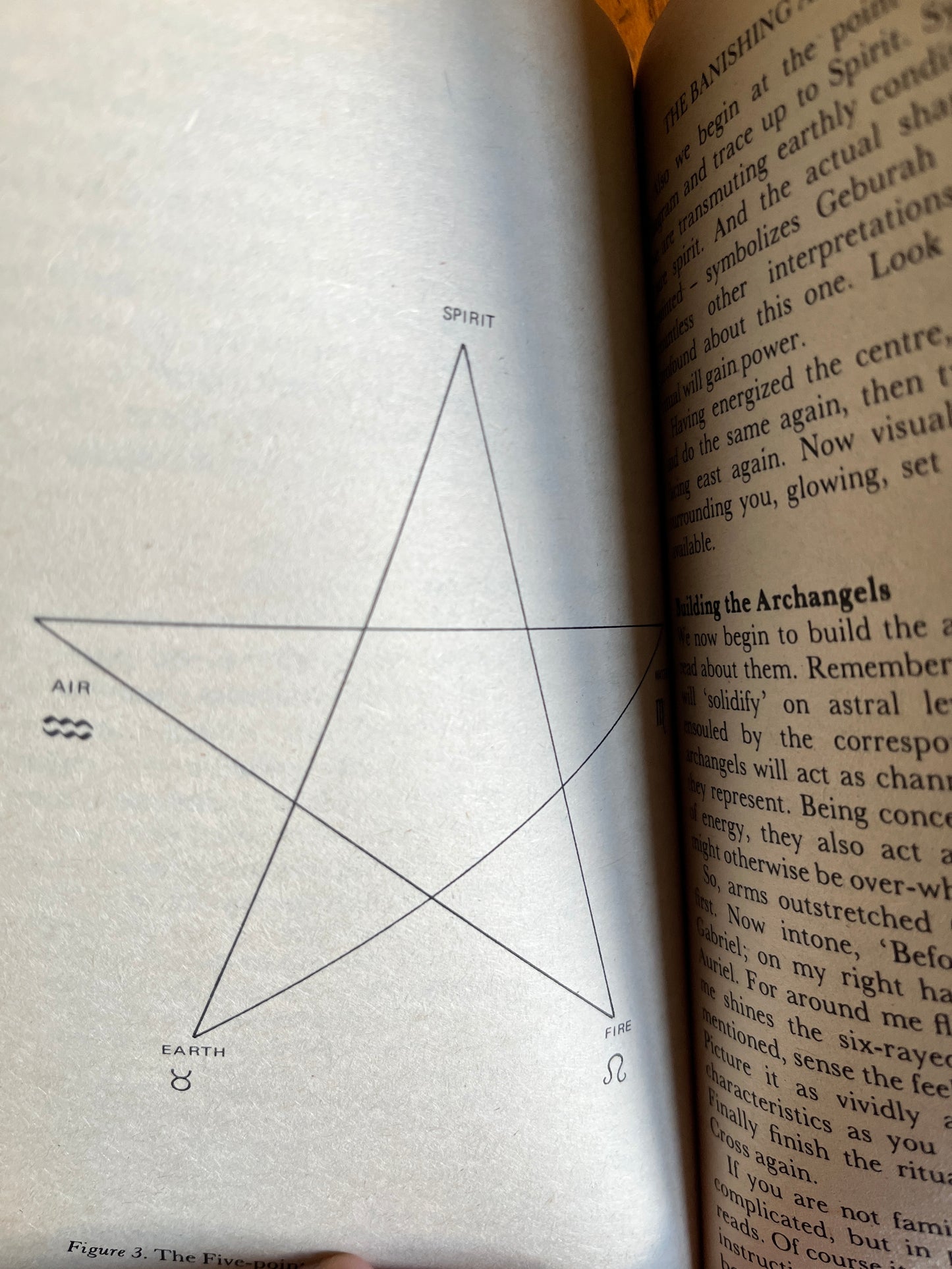 An Introduction to the Mystical Qabalah - Alan Richardson