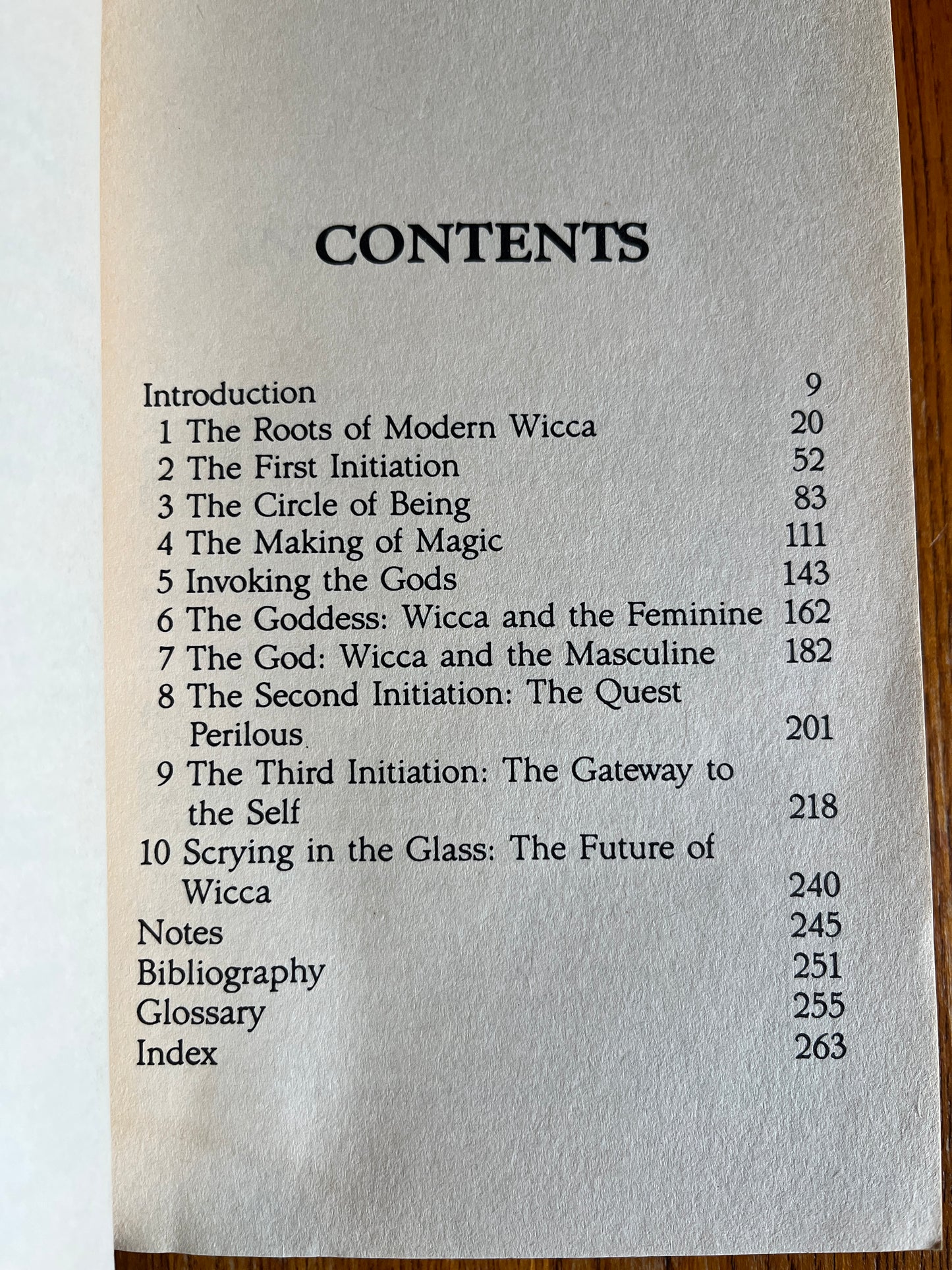 Wicca: The Old Religion in the New Age - Vivianne Crowley