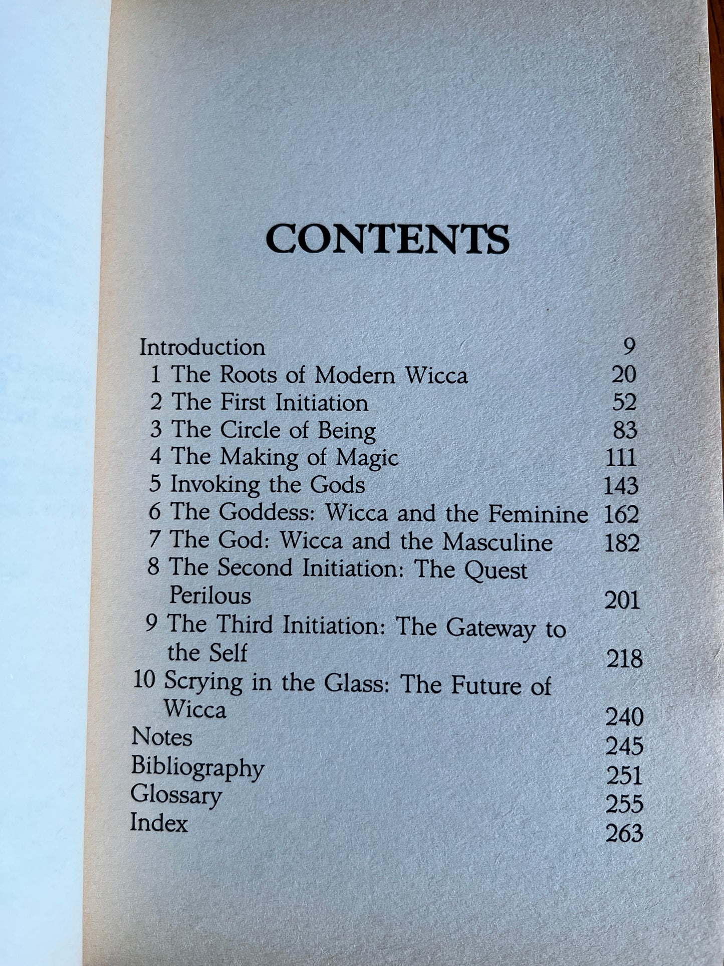 Wicca: The Old Religion in the New Age - Vivianne Crowley
