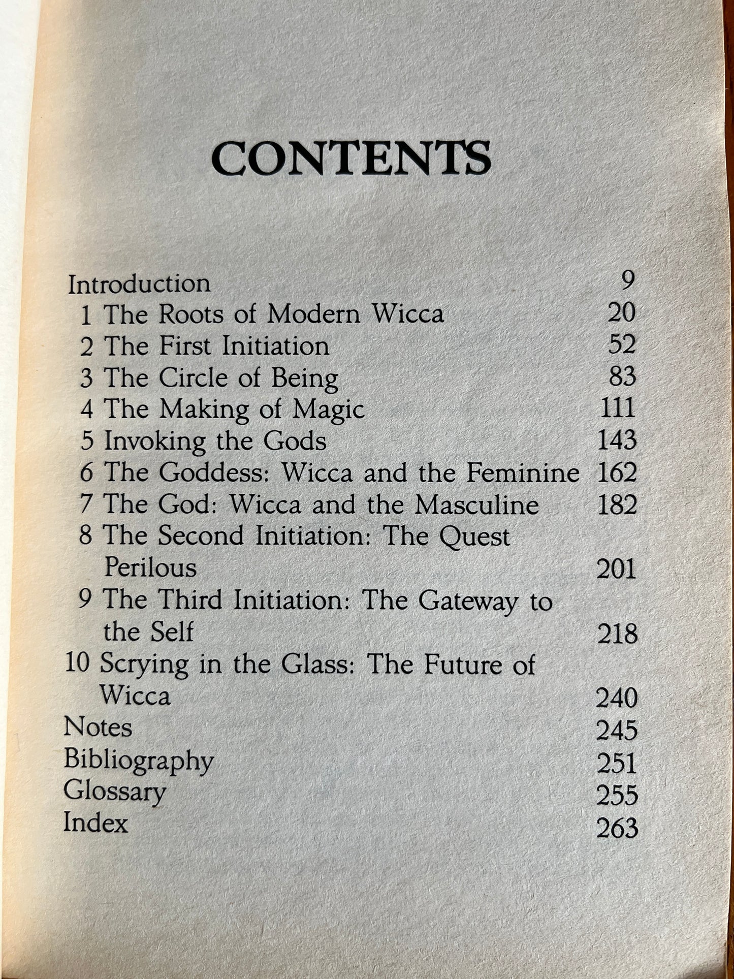 Wicca: The Old Religion in the New Age - Vivianne Crowley