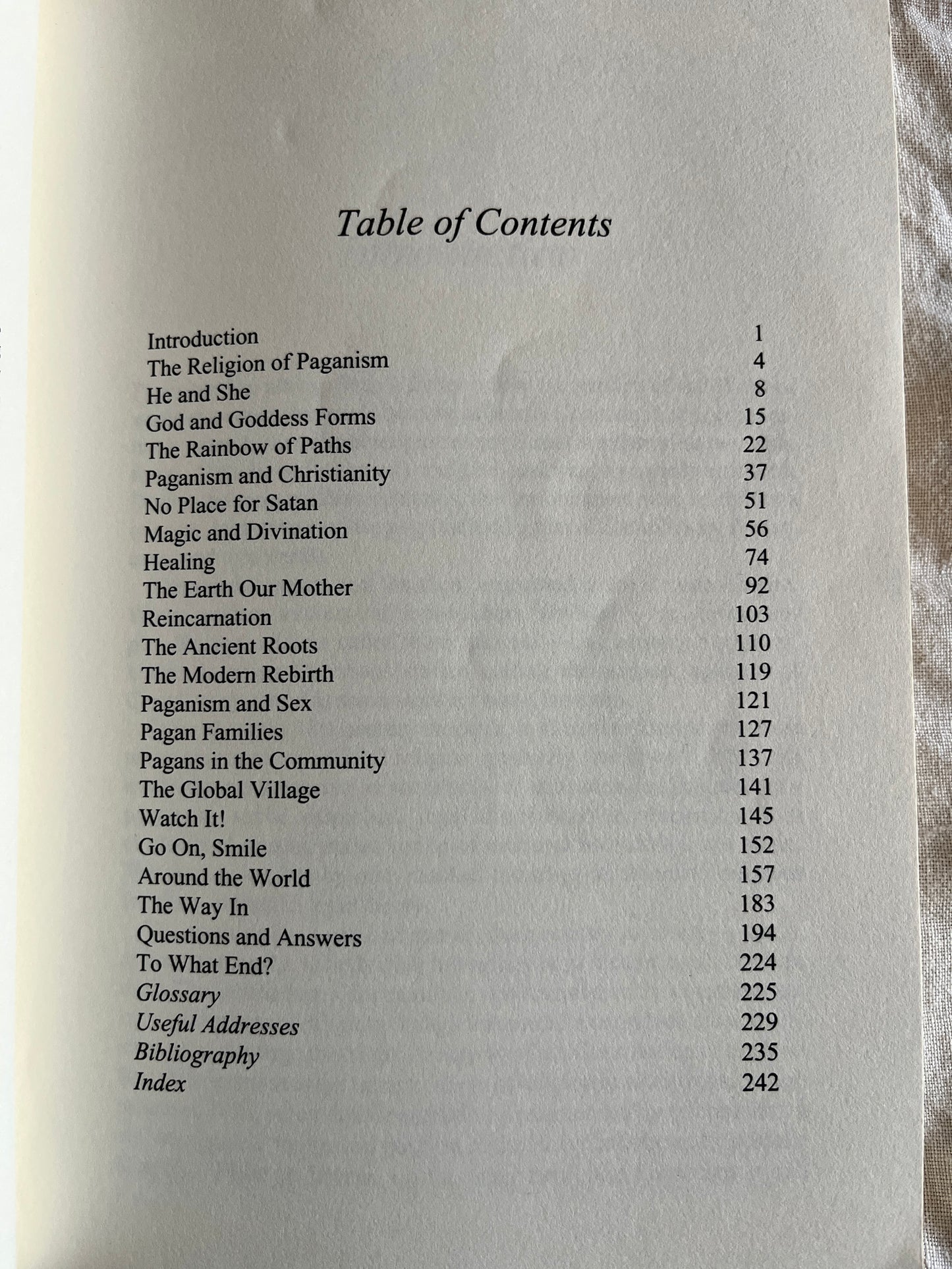The Pagan Path - Janet & Stewart Farrar and Gavin Bone