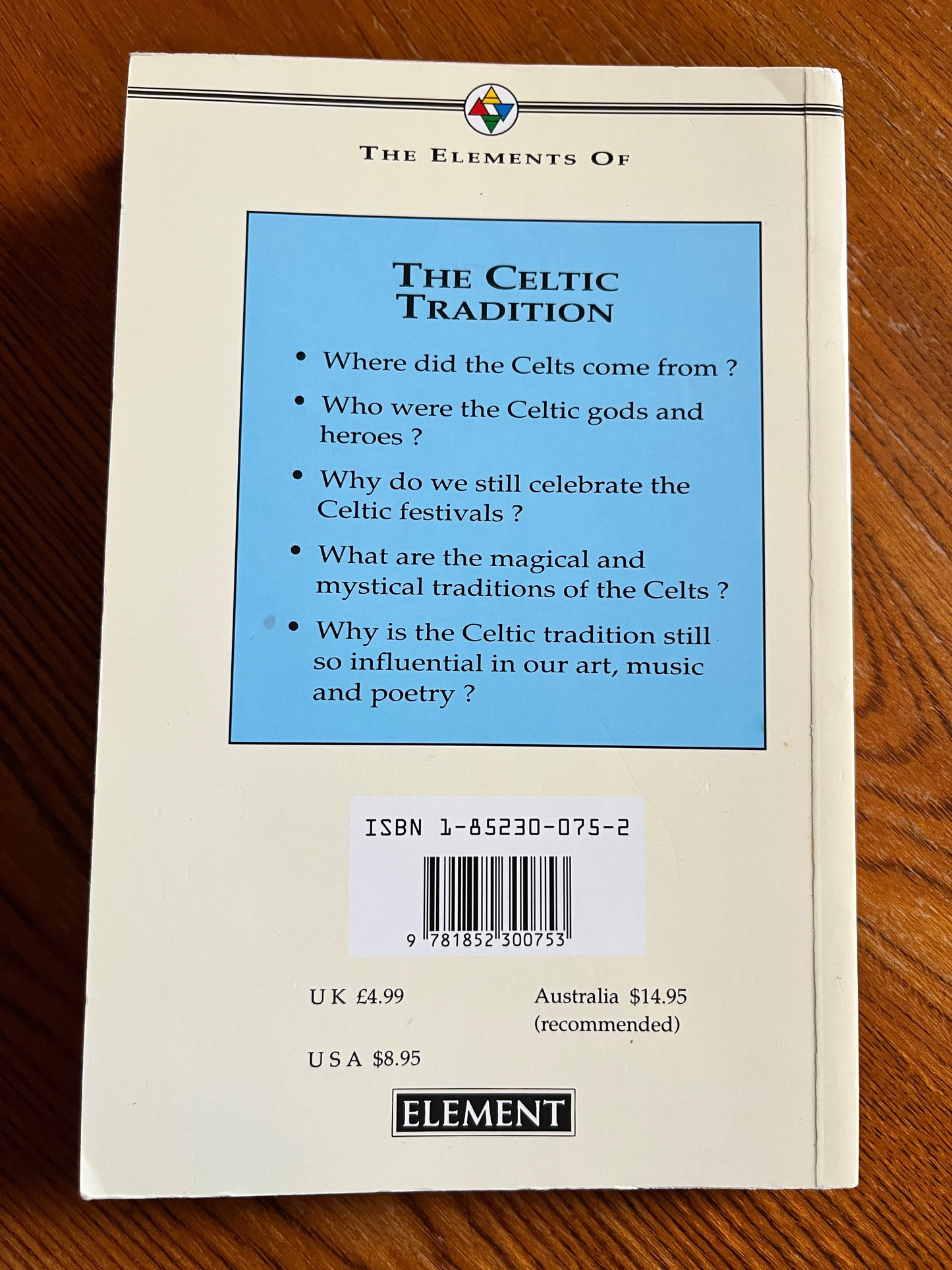 The Elements of the Celtic Tradition - Caitlin Matthews