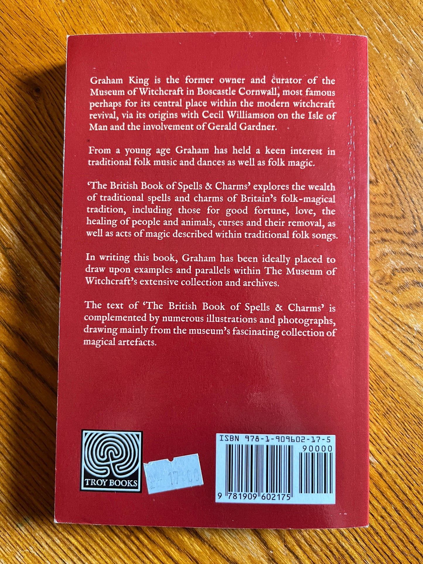 The British Book of Spells & Charms - Graham King (First Edition)