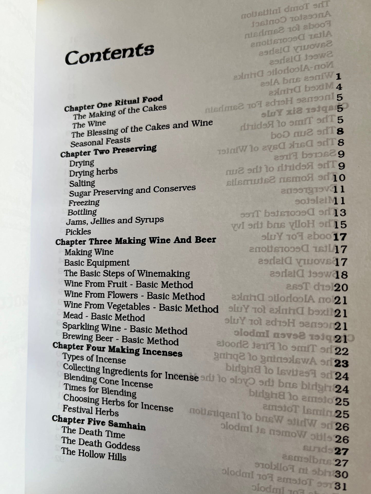 Pagan Feasts: Seasonal Food for the Eight Festivals - Anna Franklin & Sue Phillips (First Edition)