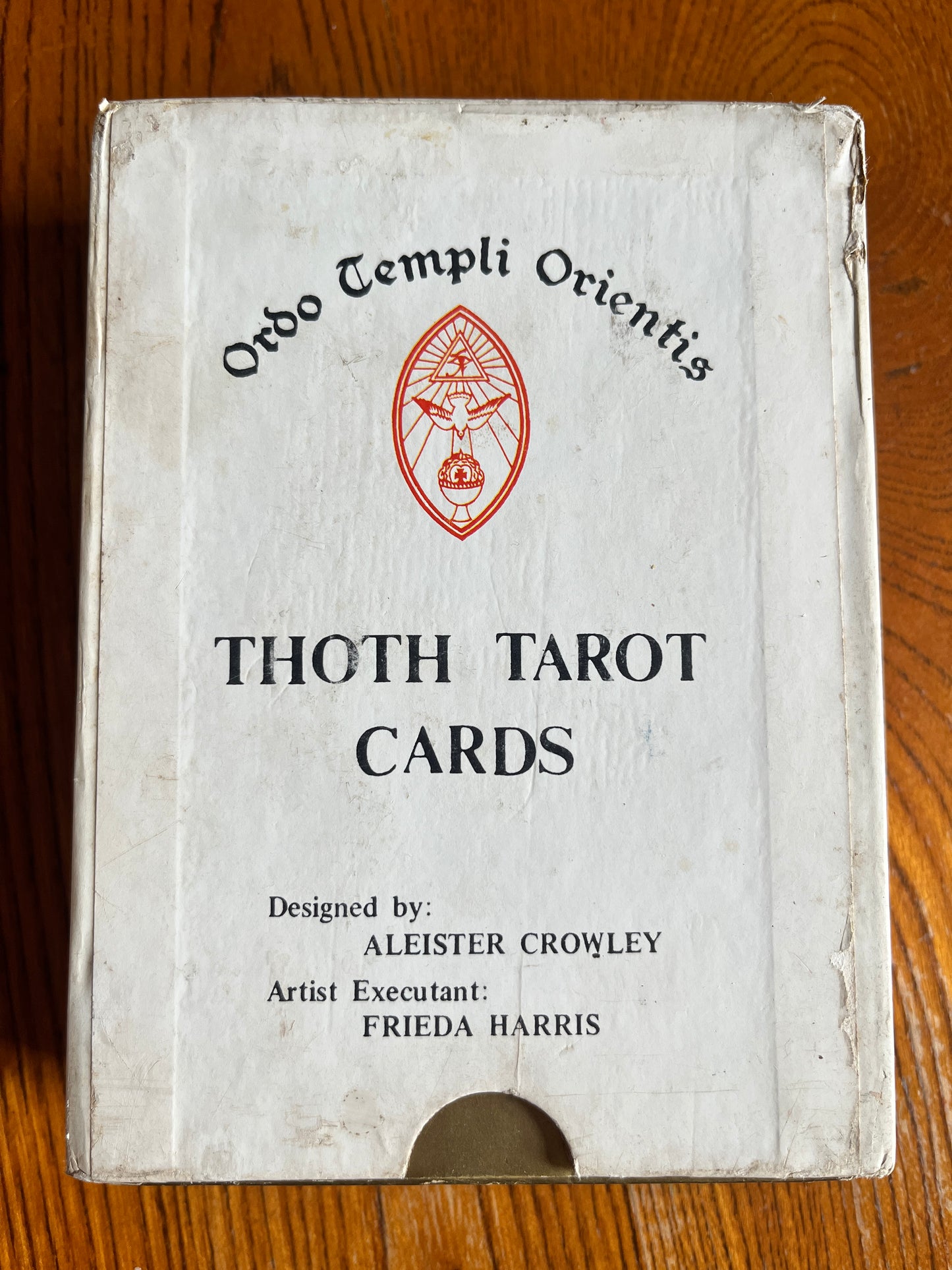 Thoth Tarot Cards - Aleister Crowley & Frieda Harris (Samuel Weiser Edition 1973 - "Version B")