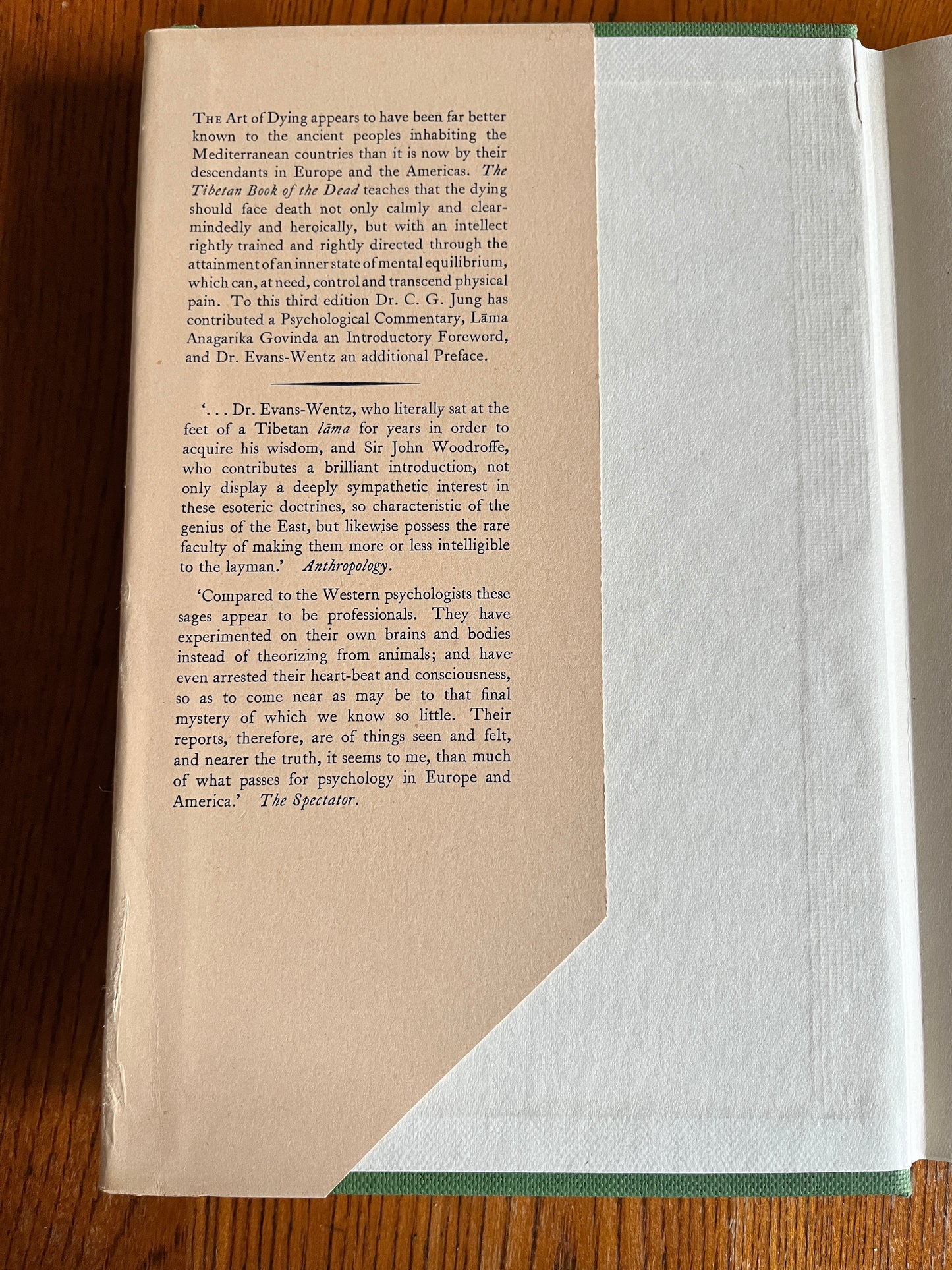 The Tibetan Book of the Dead - Lāma Kazi Dawa-Samdup, CG Jung and W Y Evans-Wentz (1960 Third Edition)