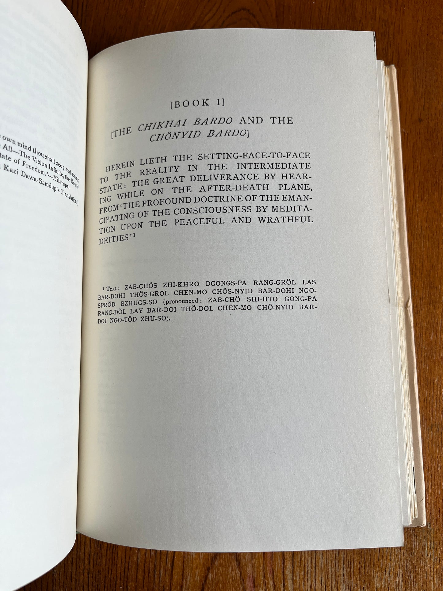 The Tibetan Book of the Dead - Lāma Kazi Dawa-Samdup, CG Jung and W Y Evans-Wentz (1960 Third Edition)