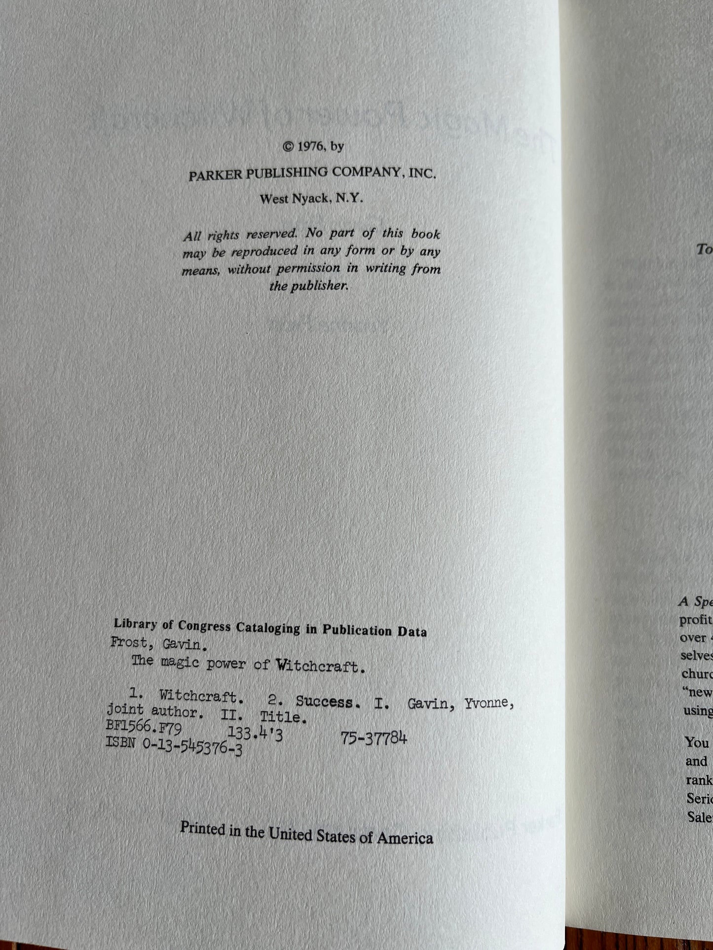 The Magic Power of Witchcraft - Gavin Frost & Yvonne Frost (First Edition 1976)