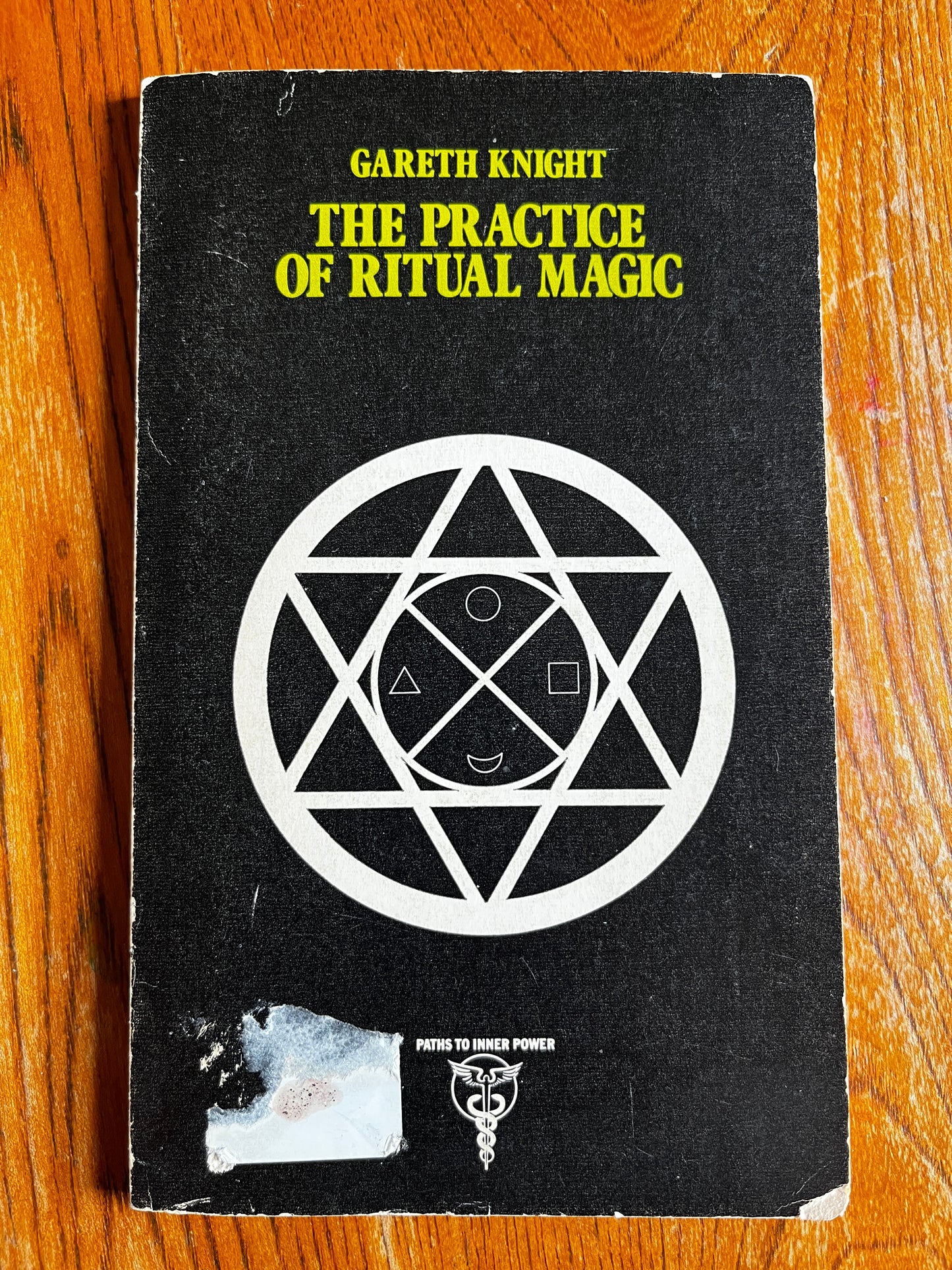 The Practice of Ritual Magic - Gareth Knight (First Edition 1976)