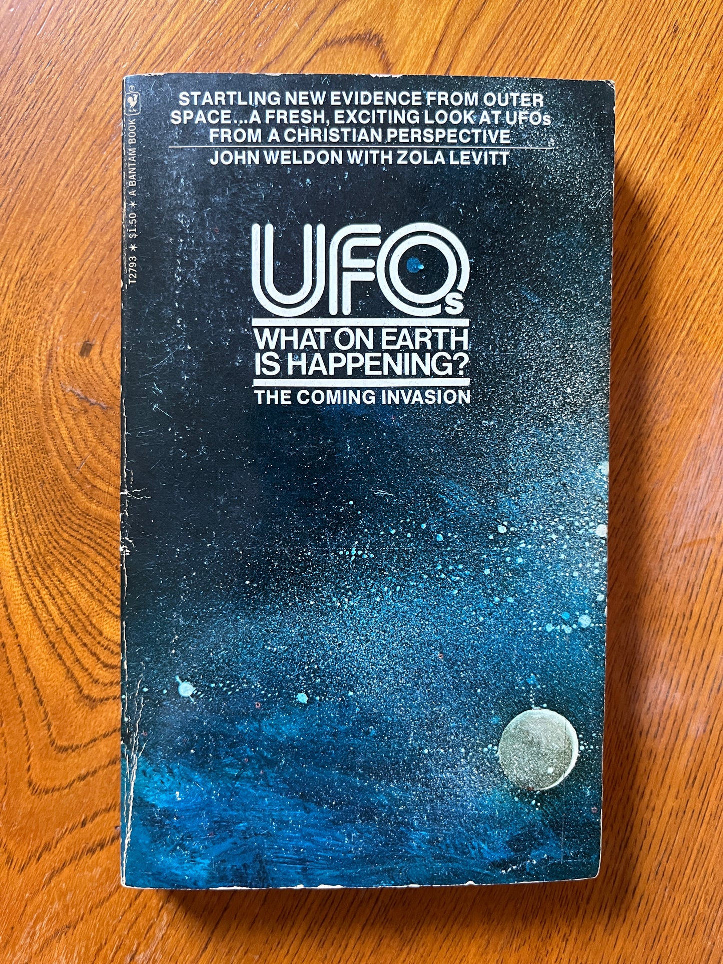 UFOs: What on Earth is Happening - John Weldon with Zola LeVitt
