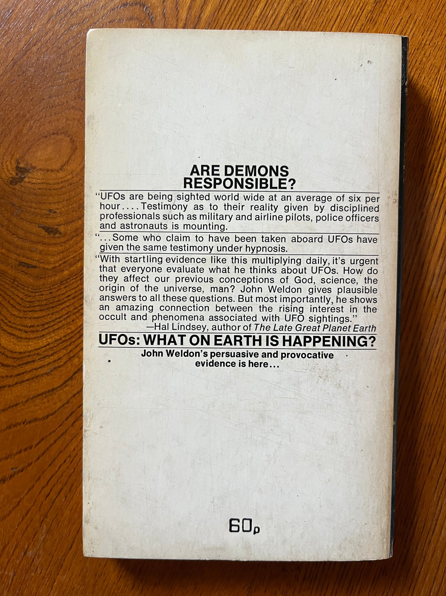 UFOs: What on Earth is Happening - John Weldon with Zola LeVitt