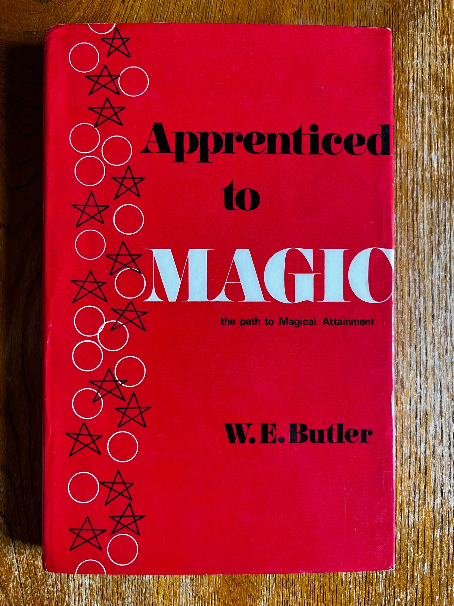 Apprenticed to Magic - W E Butler (1969 Hardback)