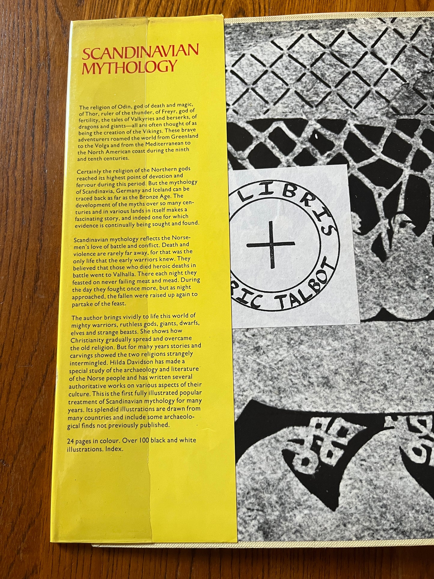 Scandinavian Mythology - H R Ellis Davidson