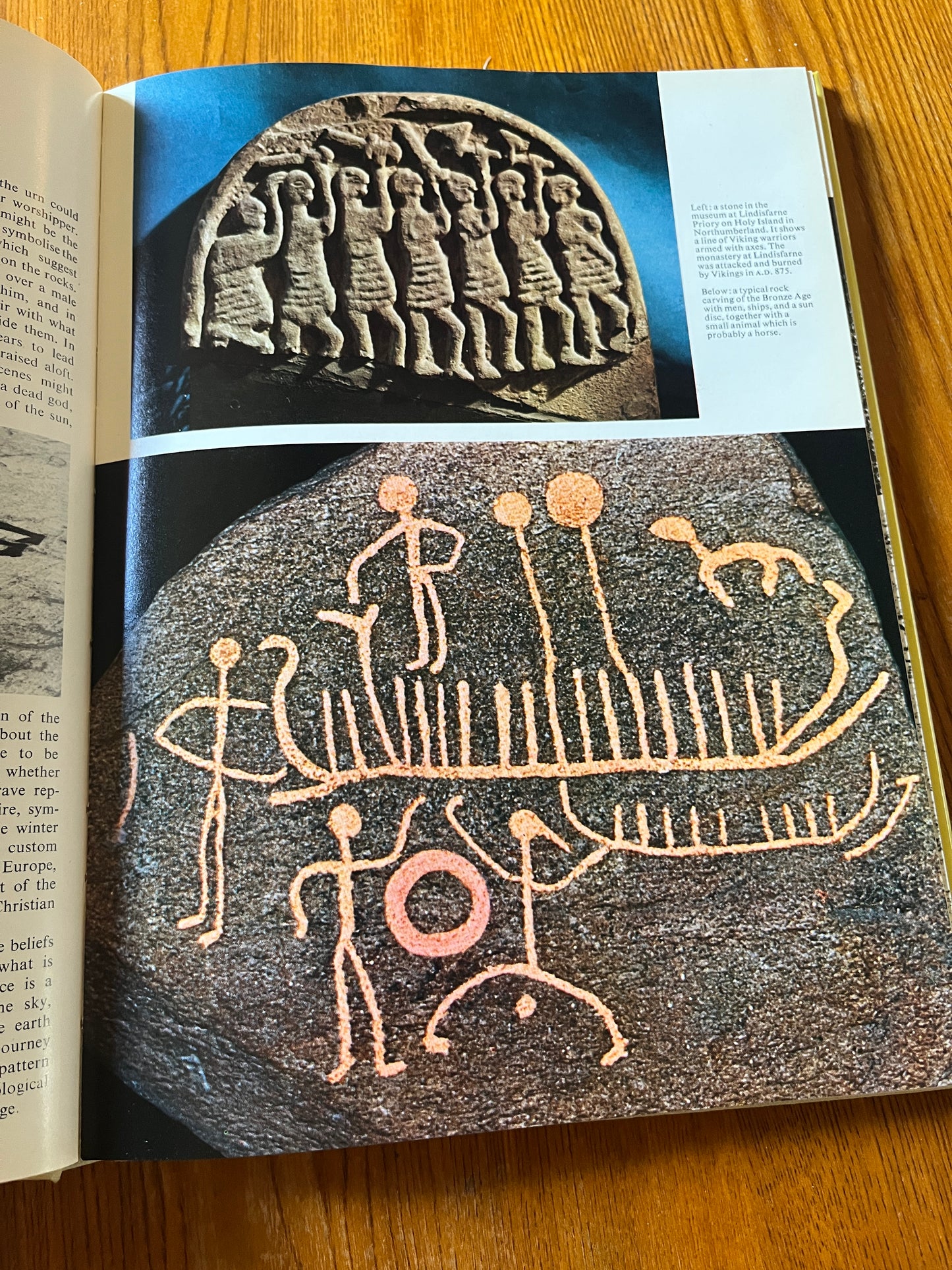 Scandinavian Mythology - H R Ellis Davidson