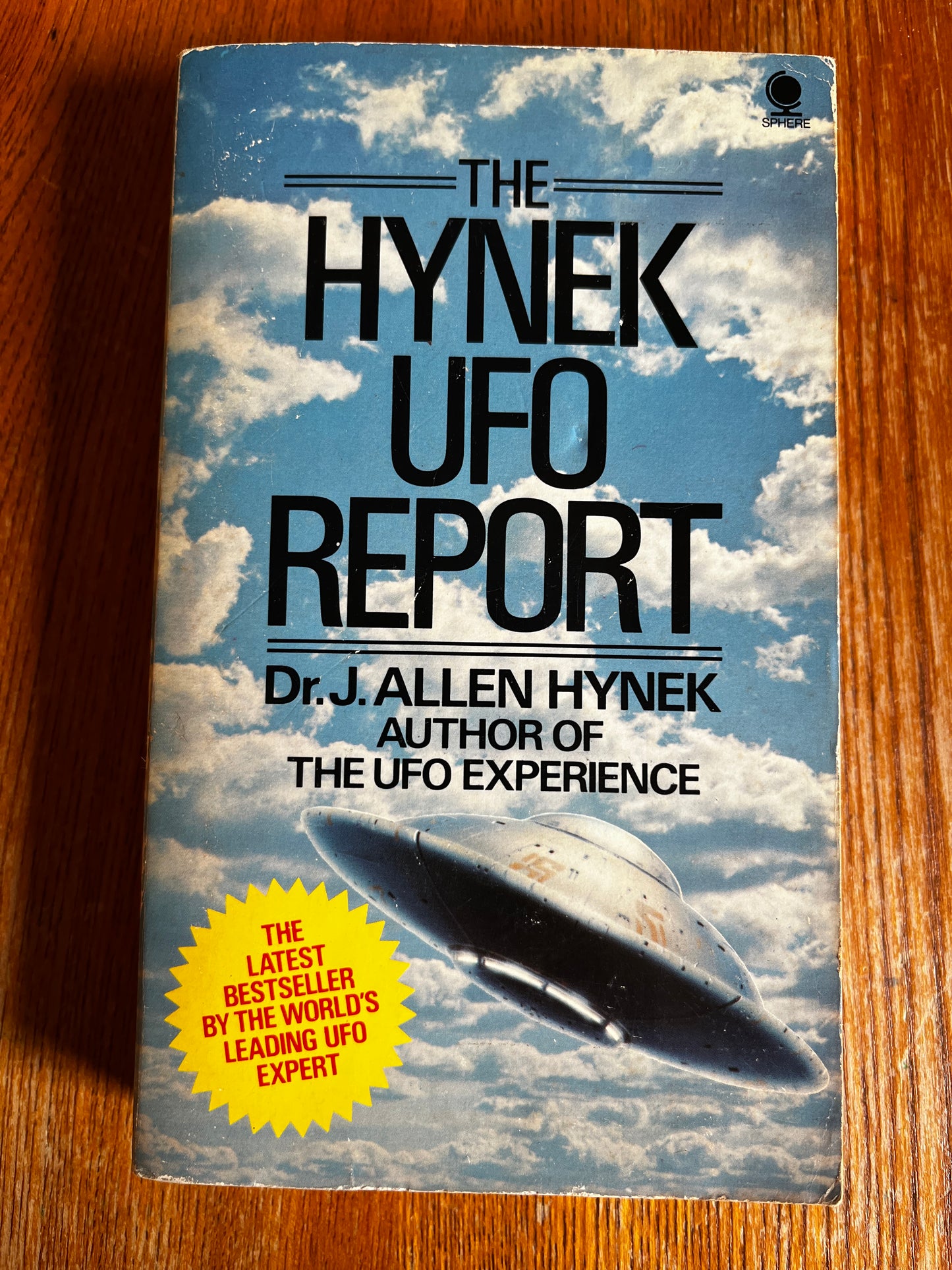 The Hynek UFO Report - Dr J Allen Hynek (1978 Sphere)