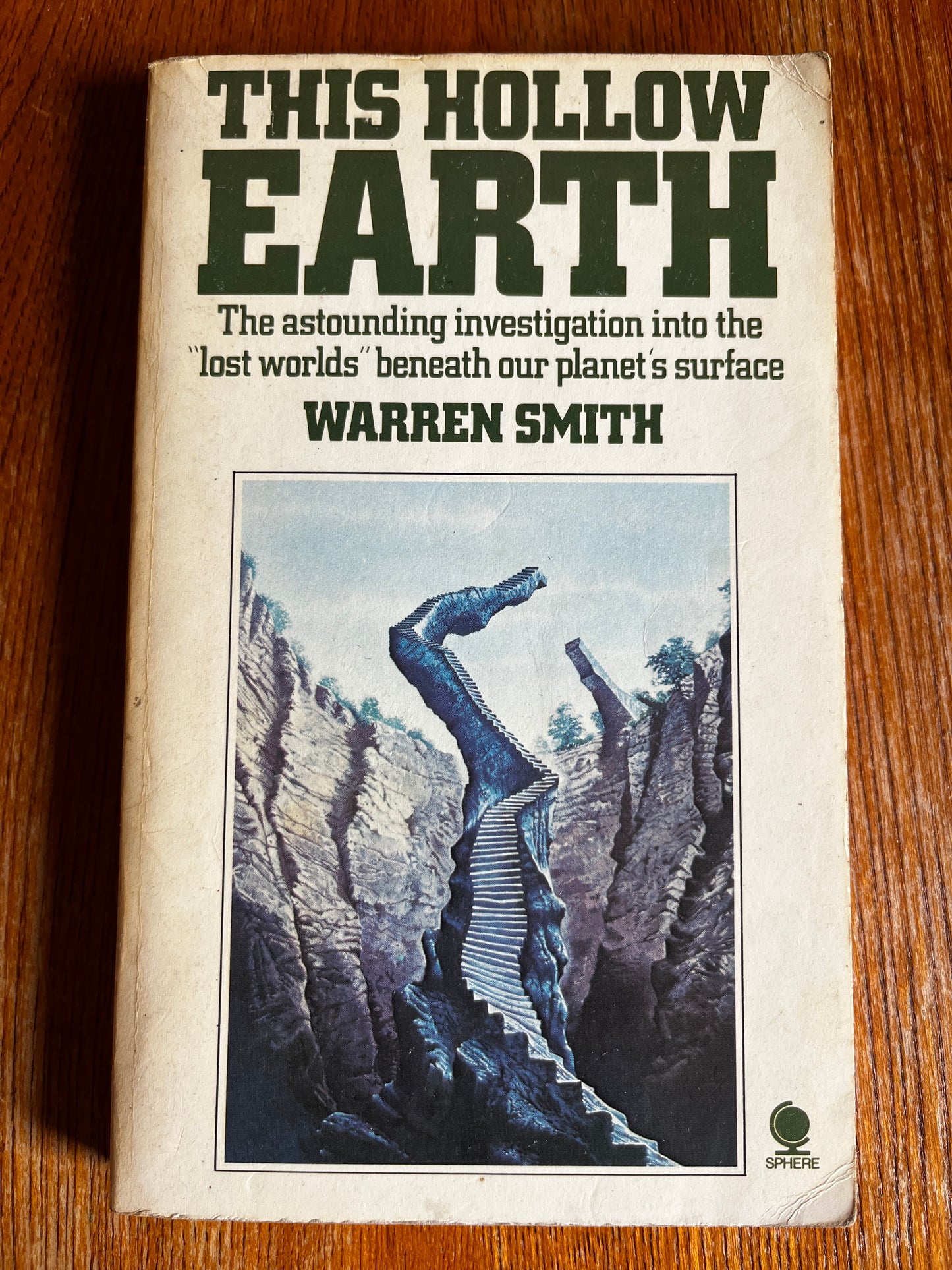 This Hollow Earth - Warren Smith (1977 Sphere)