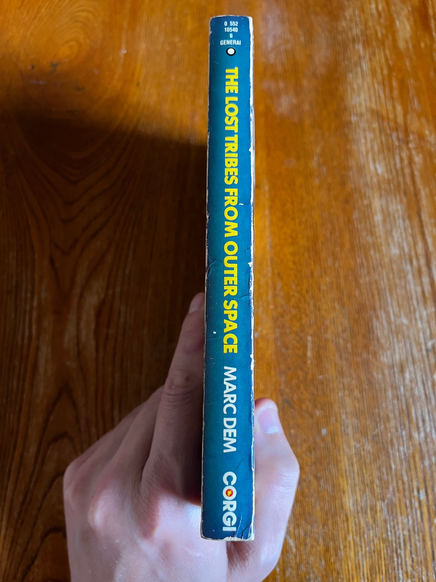 The Lost Tribes From Outer Space - Marc Dem (1977 First Edition Corgi)