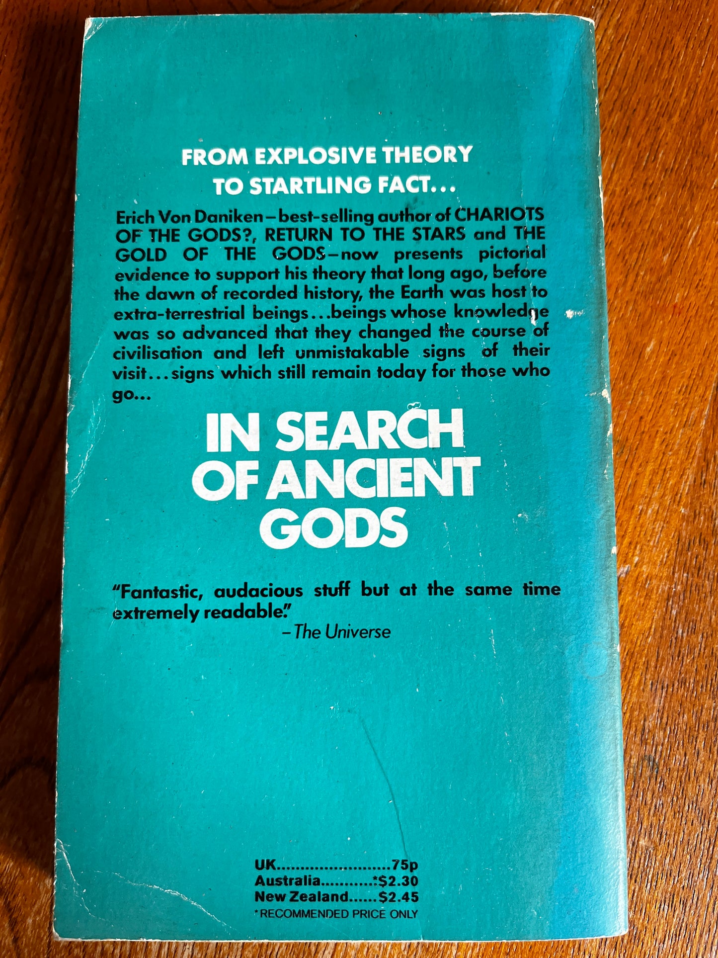 In Search of Ancient Gods: My Pictorial Evidence for the Impossible - Erich Von Daniken (1976 Corgi)