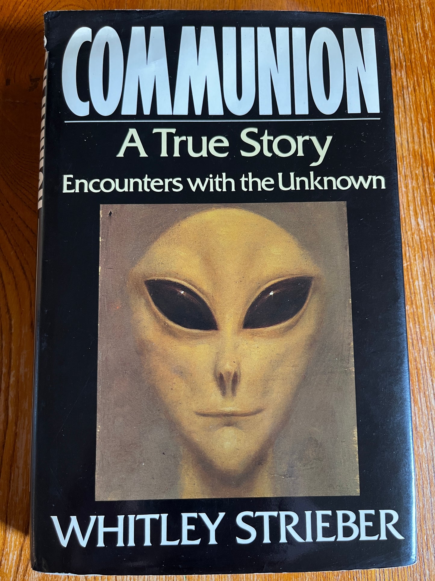 Communion - Whitley Strieber (UK First Edition)