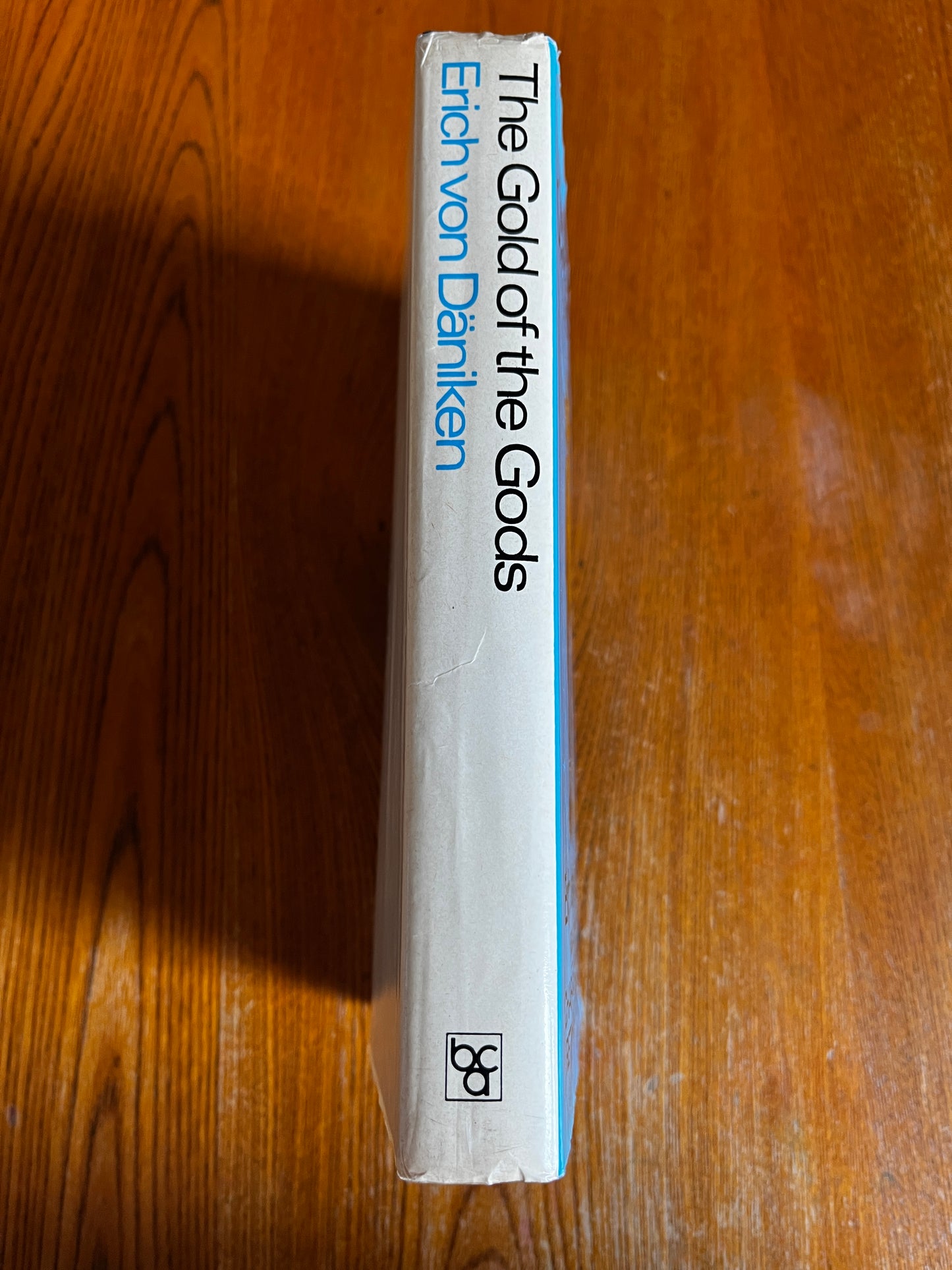 The Gold of the Gods - Erich Von Däniken (BCA Hardback)