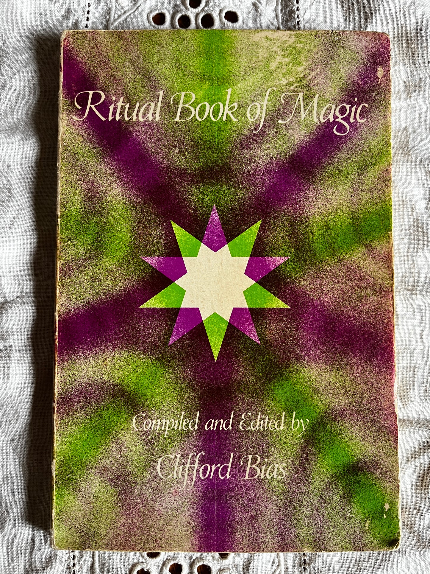 Ritual Book of Magic - Clifford Bias