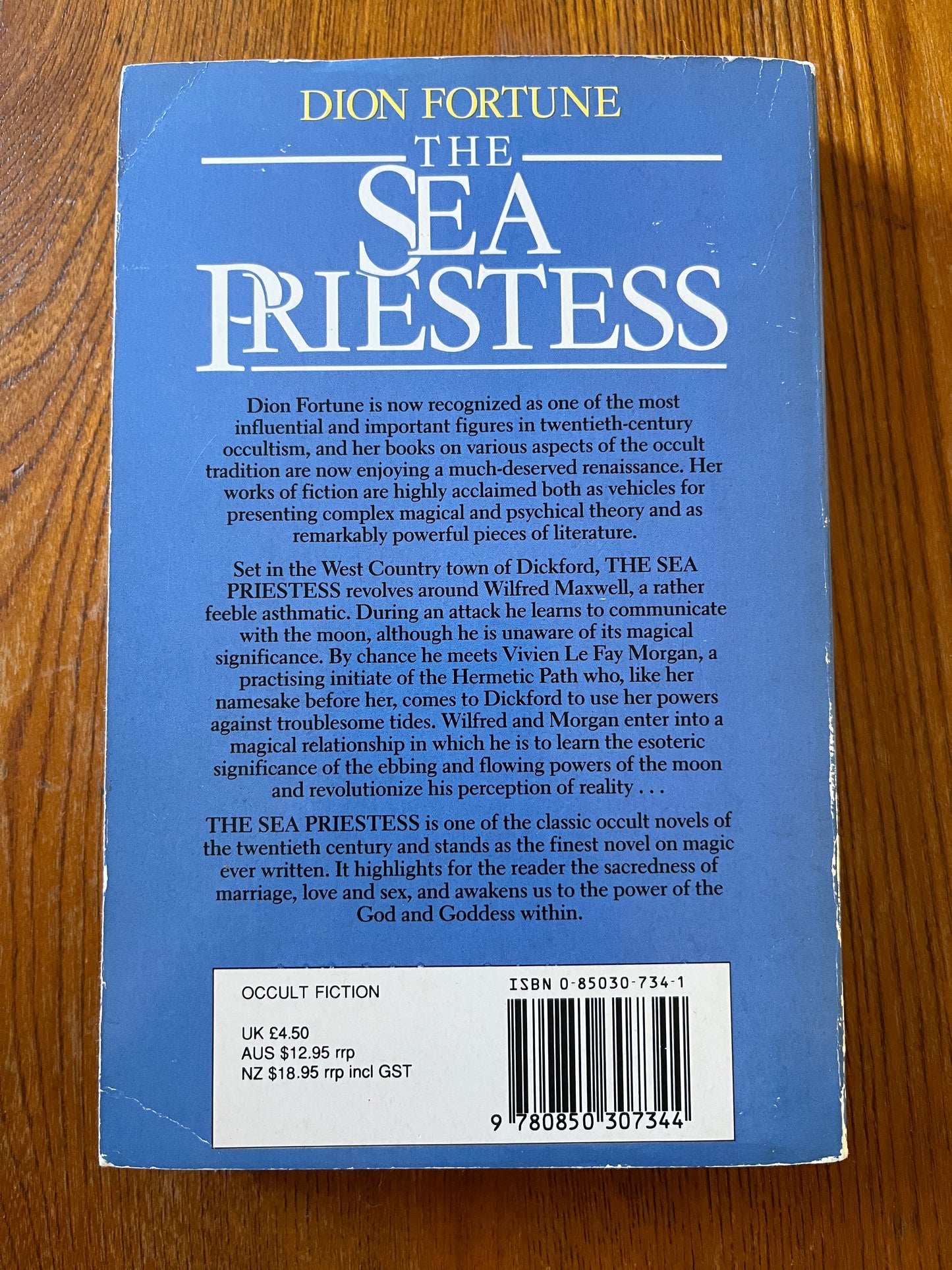 The Sea Priestess - Dion Fortune