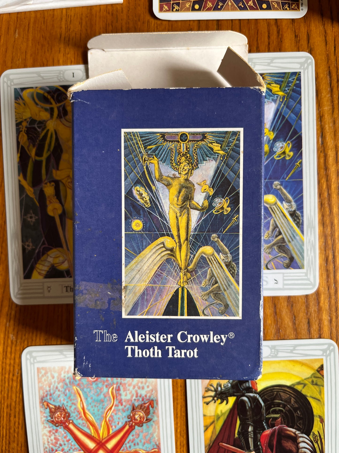 The Aleister Crowley Thoth Tarot - 1986 First Edition Thus (3 Magus')