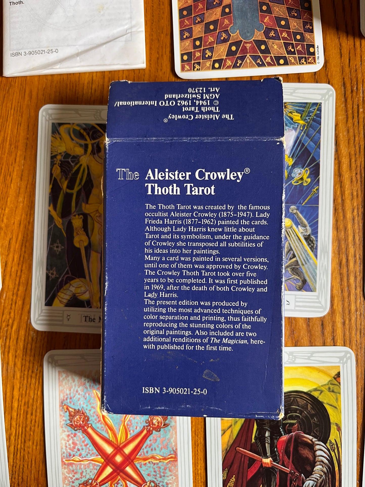 The Aleister Crowley Thoth Tarot - 1986 First Edition Thus (3 Magus')